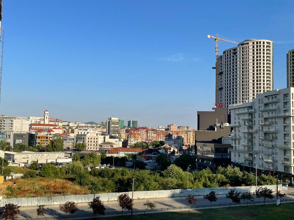 1024x768 Pristina 3 bedroom, Pristina updated