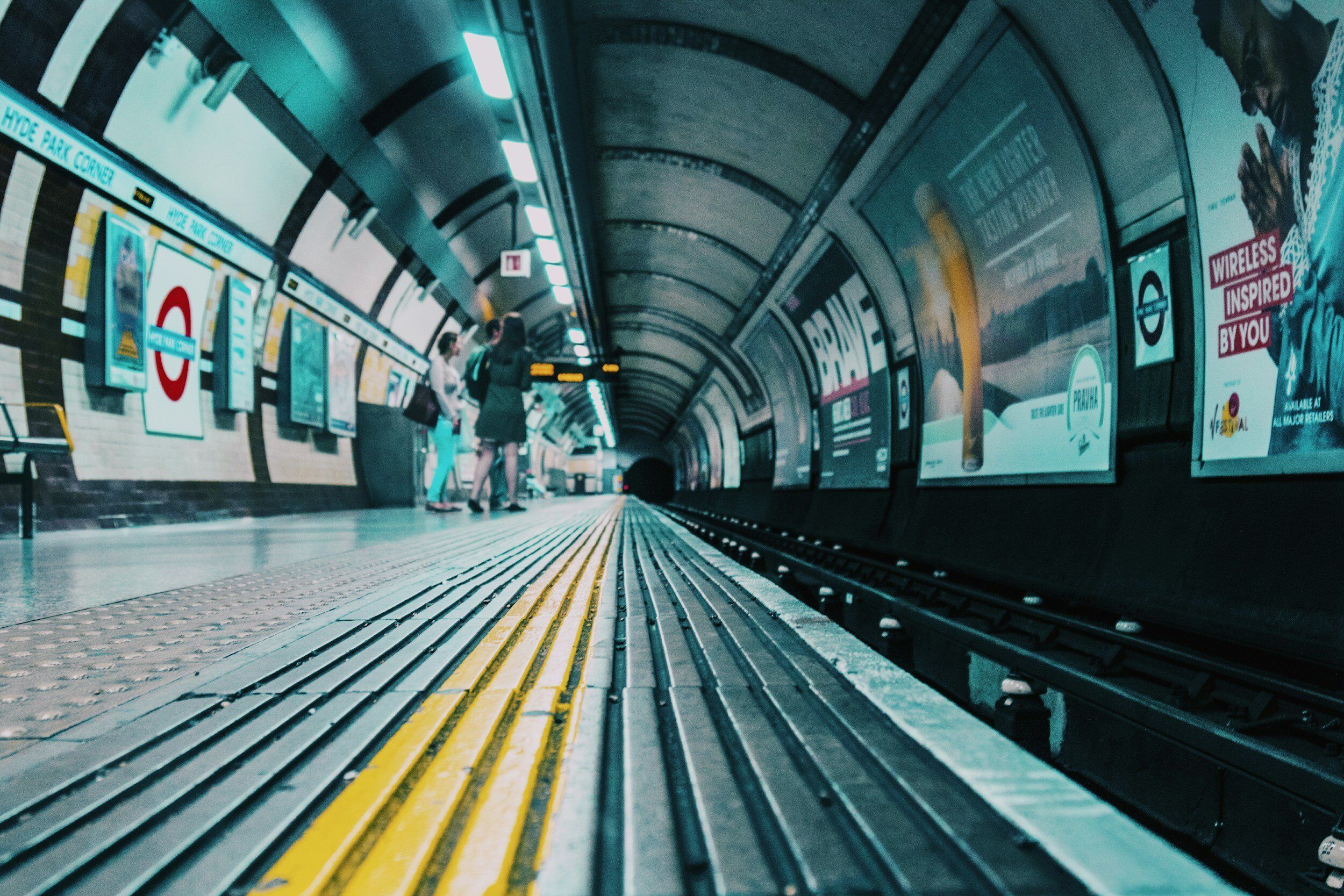 2500x1667 Explore The London Tube on Google