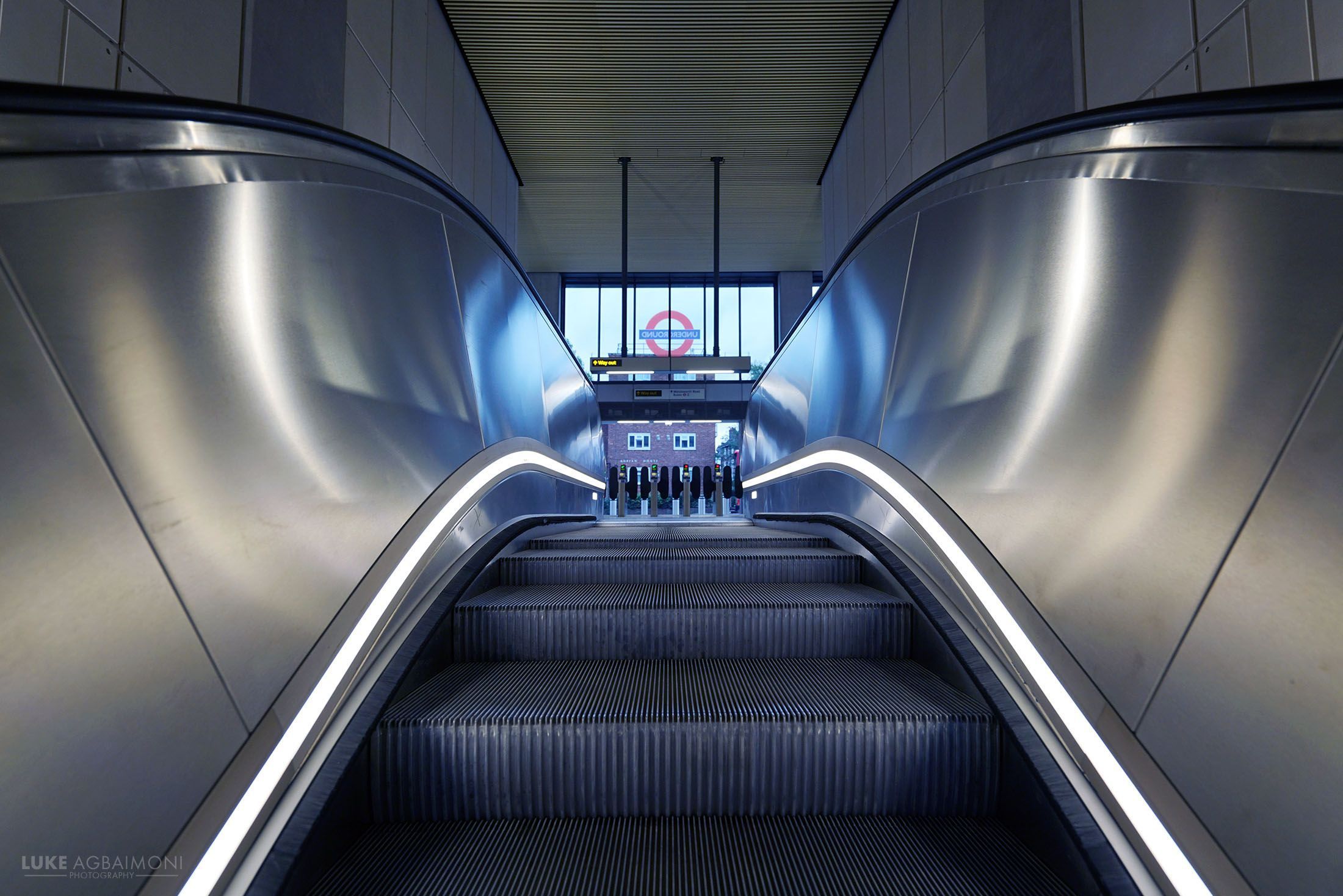 2200x1468 Northern Line Photography