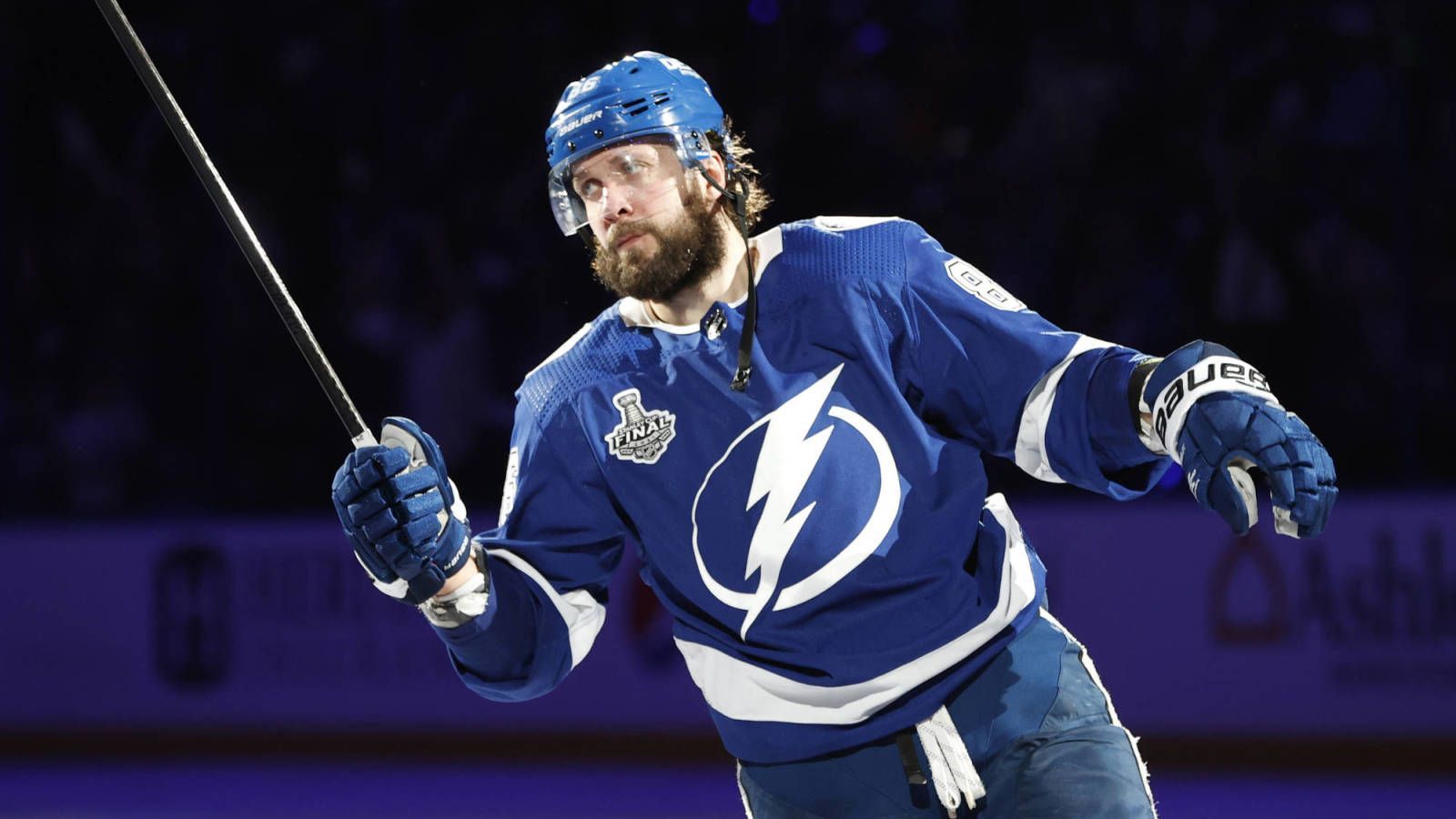 1600x900 Kucherov rebounds from injury, joins