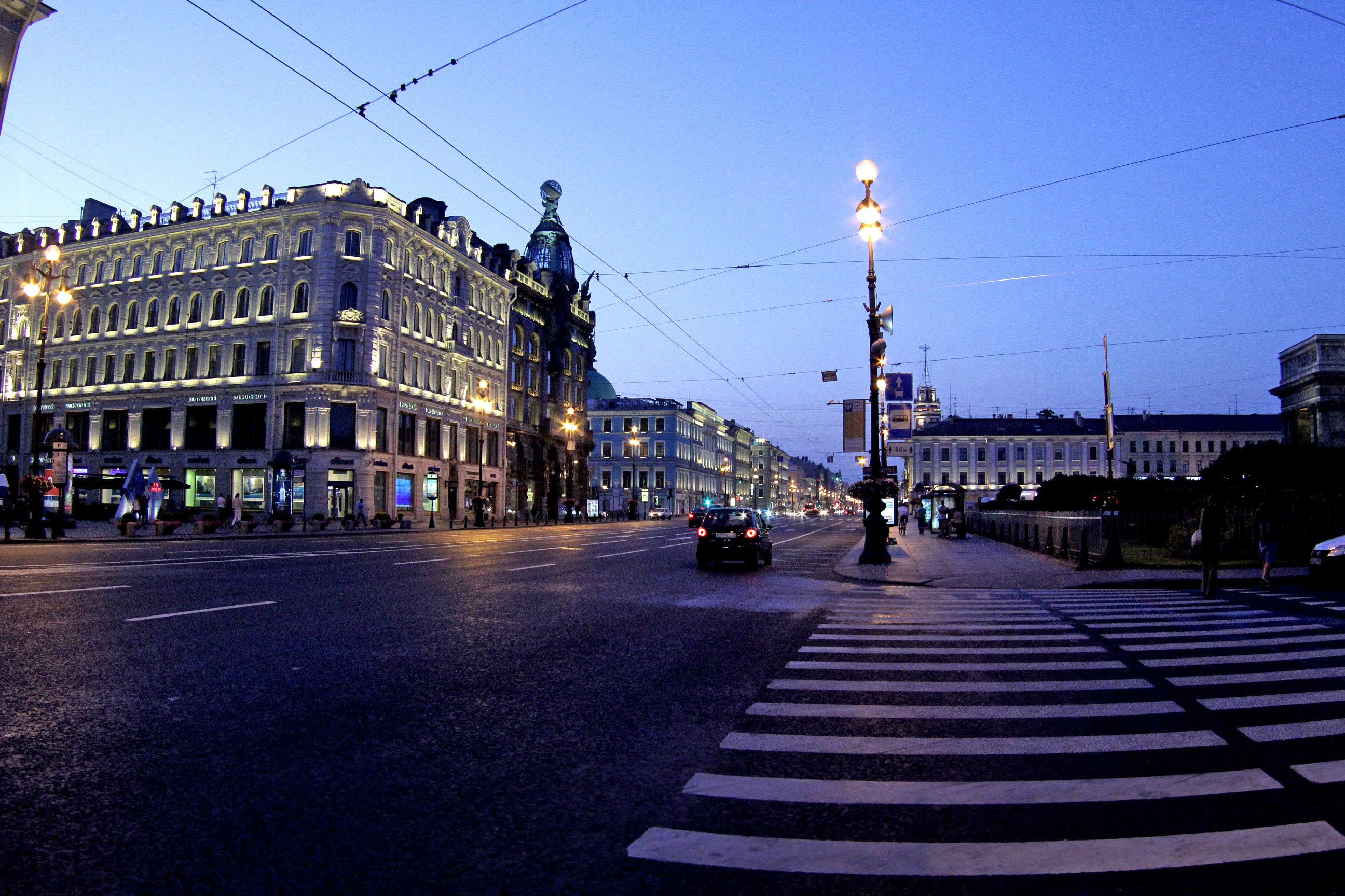 2592x1728 Saint Petersburg, Russia