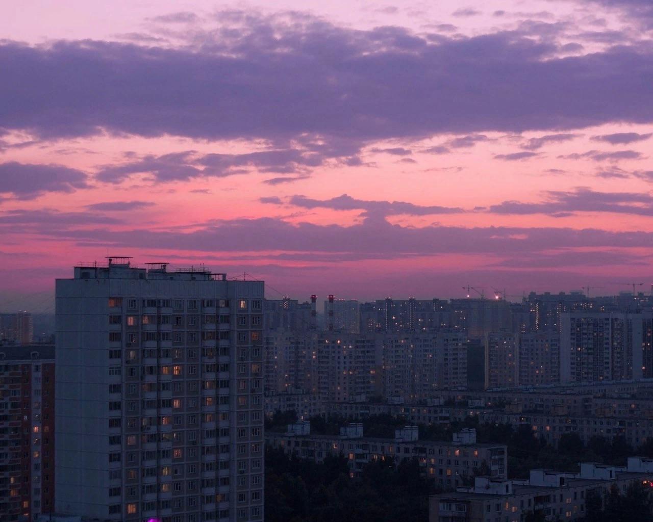 1280x1024 Sunset in Russia