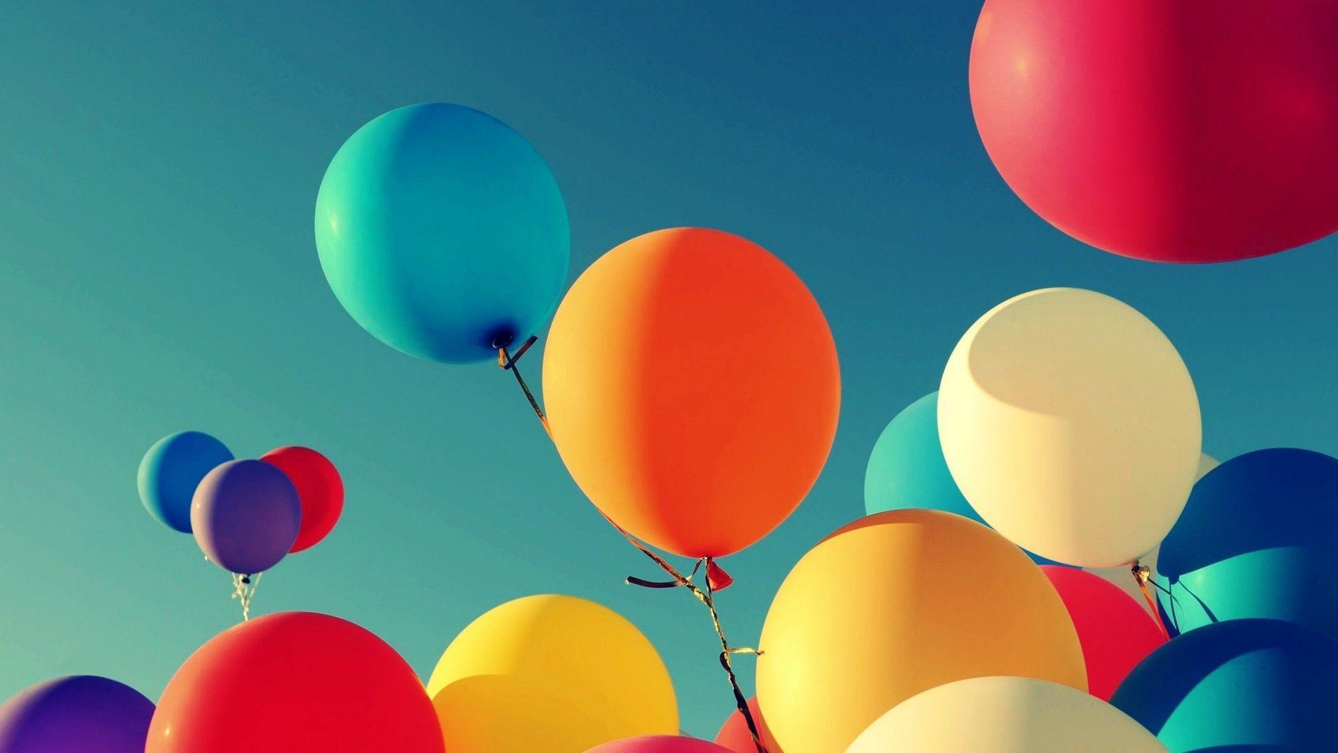 Colored Balloons Wallpapers - Top Free Colored Balloons Backgrounds -  WallpaperAccess