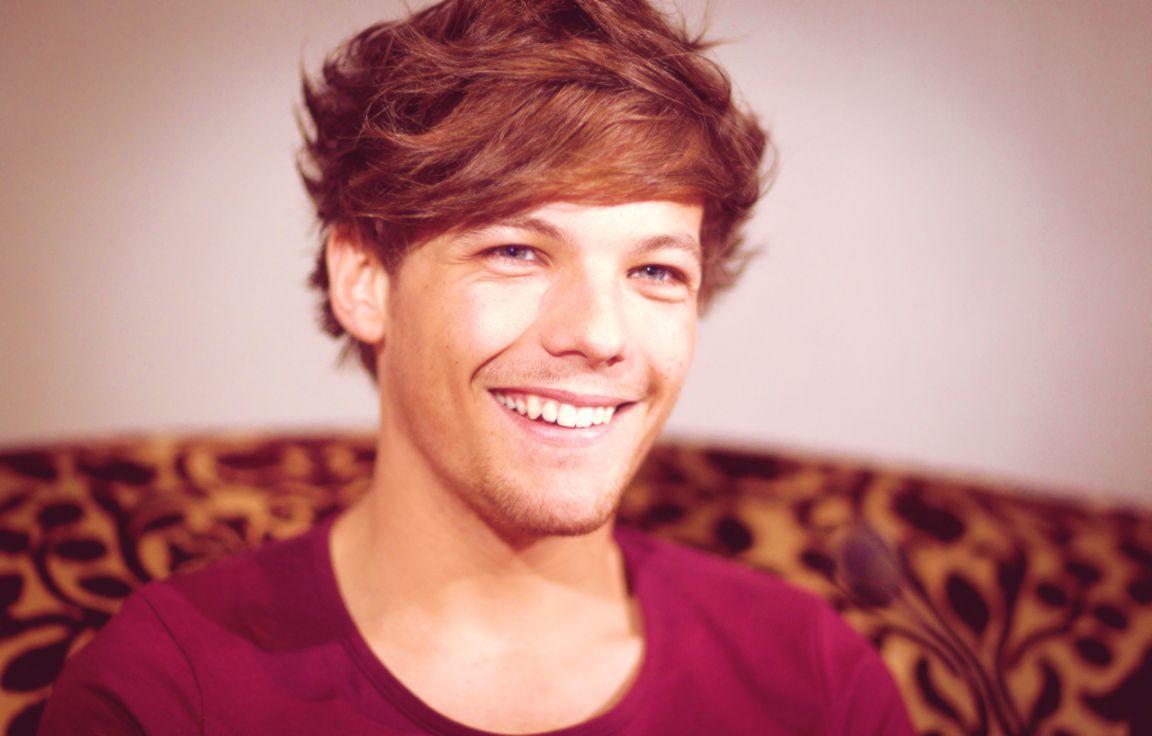 1152x736 Louis Tomlinson 2013 Wallpaper
