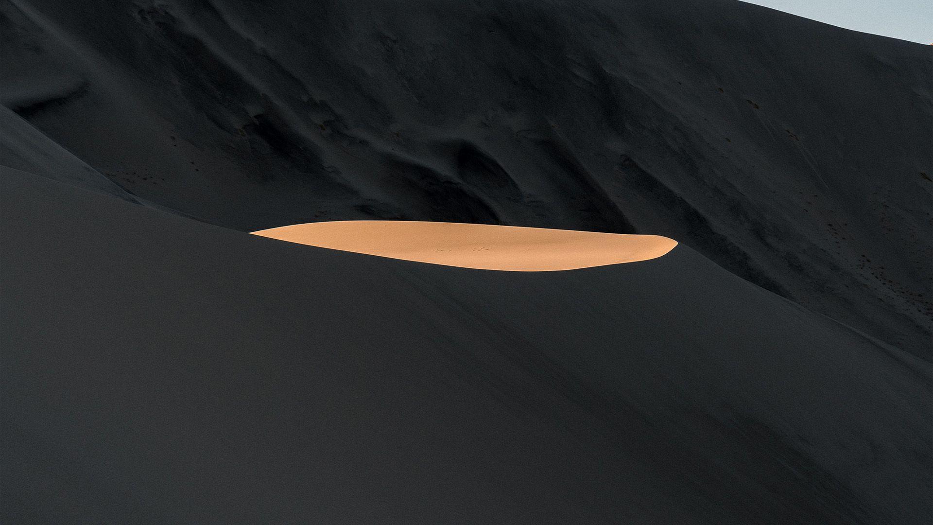 Black Sand Wallpapers - Top Free Black Sand Backgrounds - WallpaperAccess