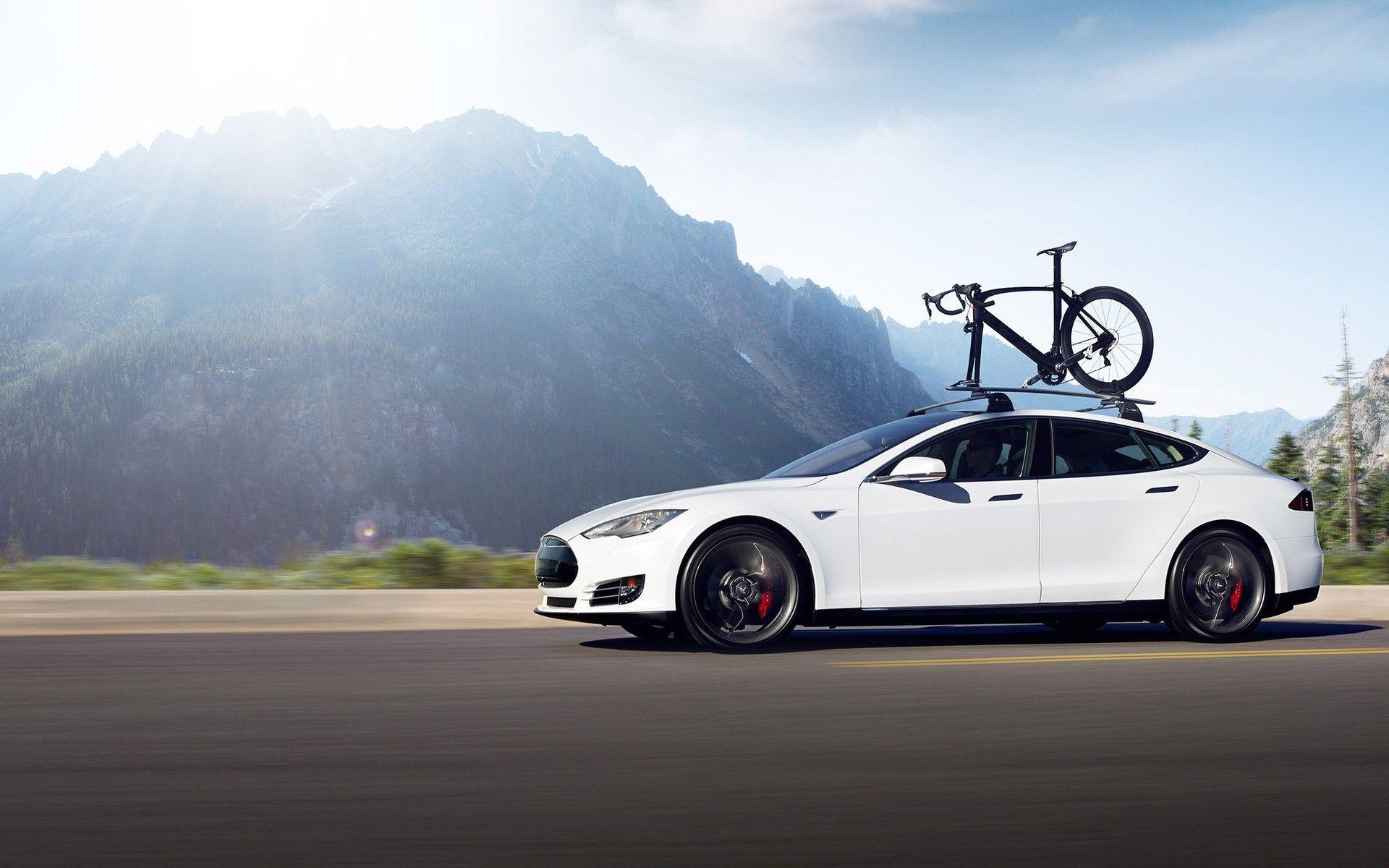 1920x1200 White Tesla Model S Dual Motor