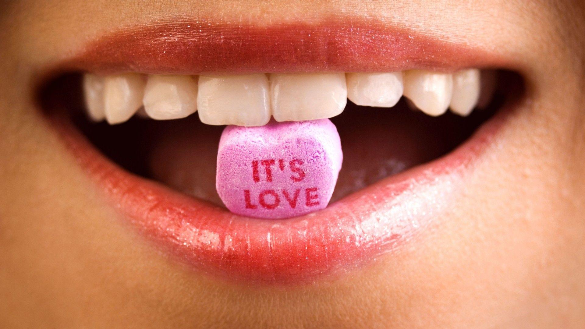 1920x1080 Love Lips Wallpaper