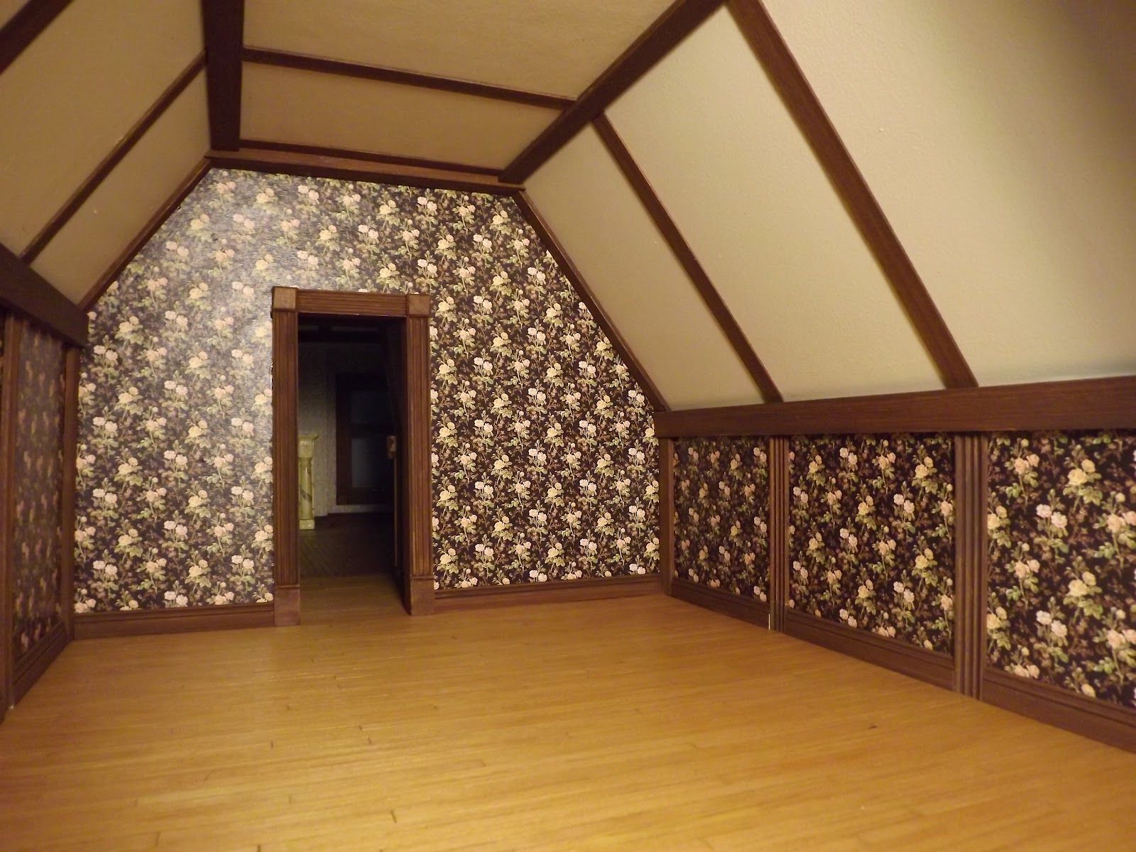 1600x1200 Attic: Morning Room and Sewing Room