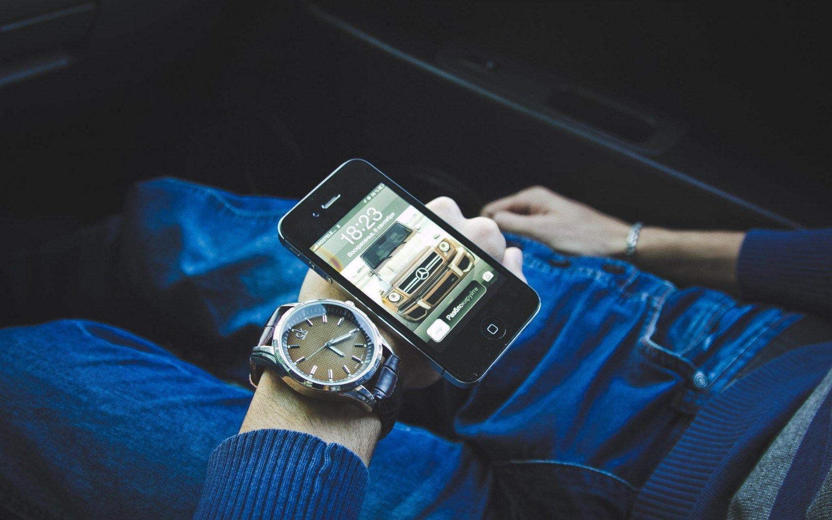 1680x1050 iPhone Calvin Klein Watch Man Mood
