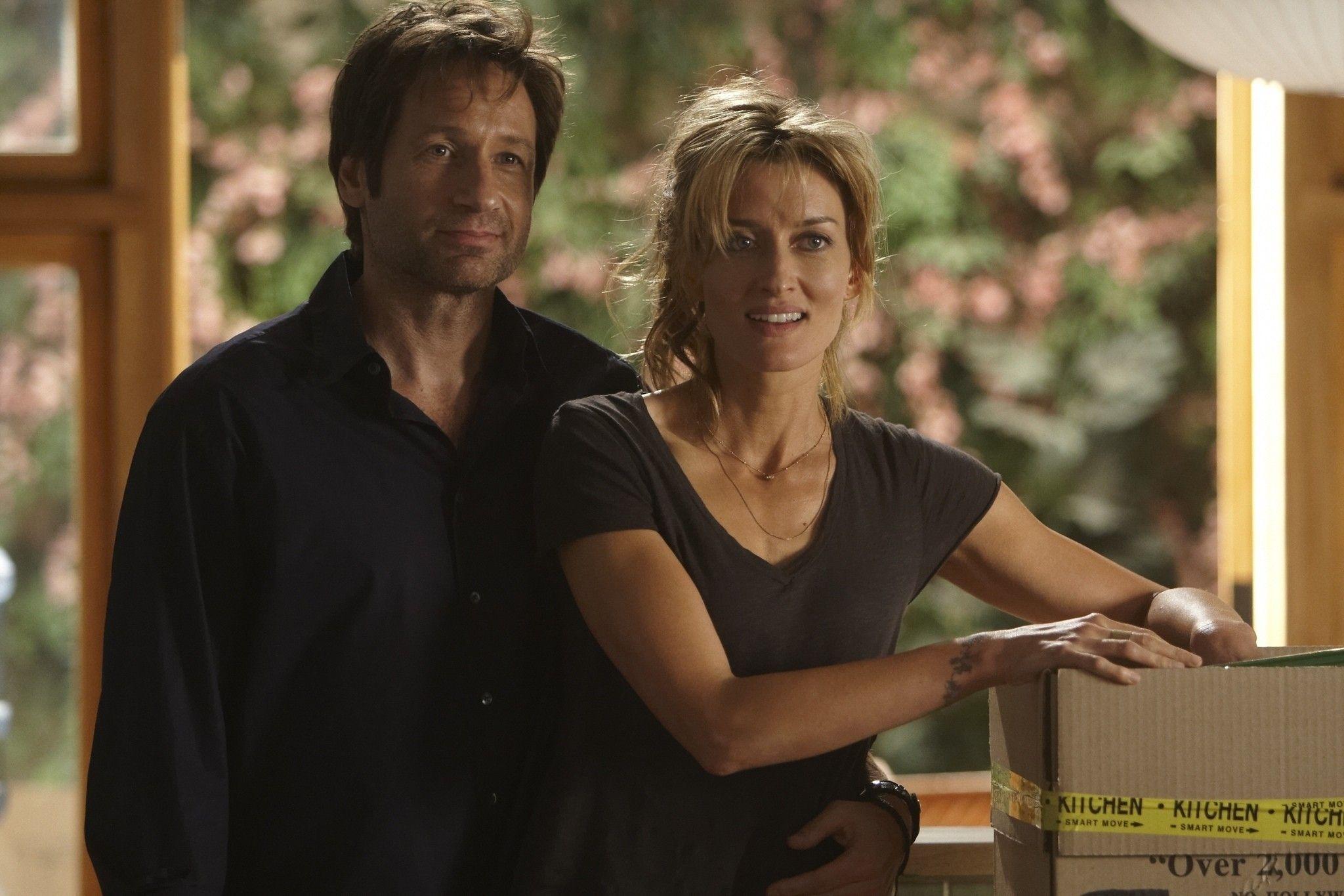 2048x1365 Hank Moody Wallpaper