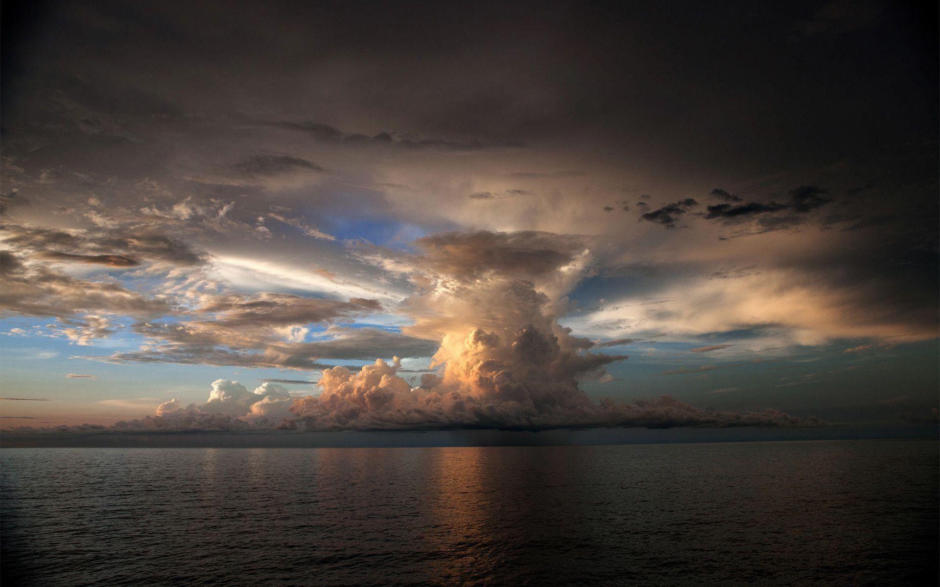 1920x1200 Thunderstorm Desktop Wallpaper