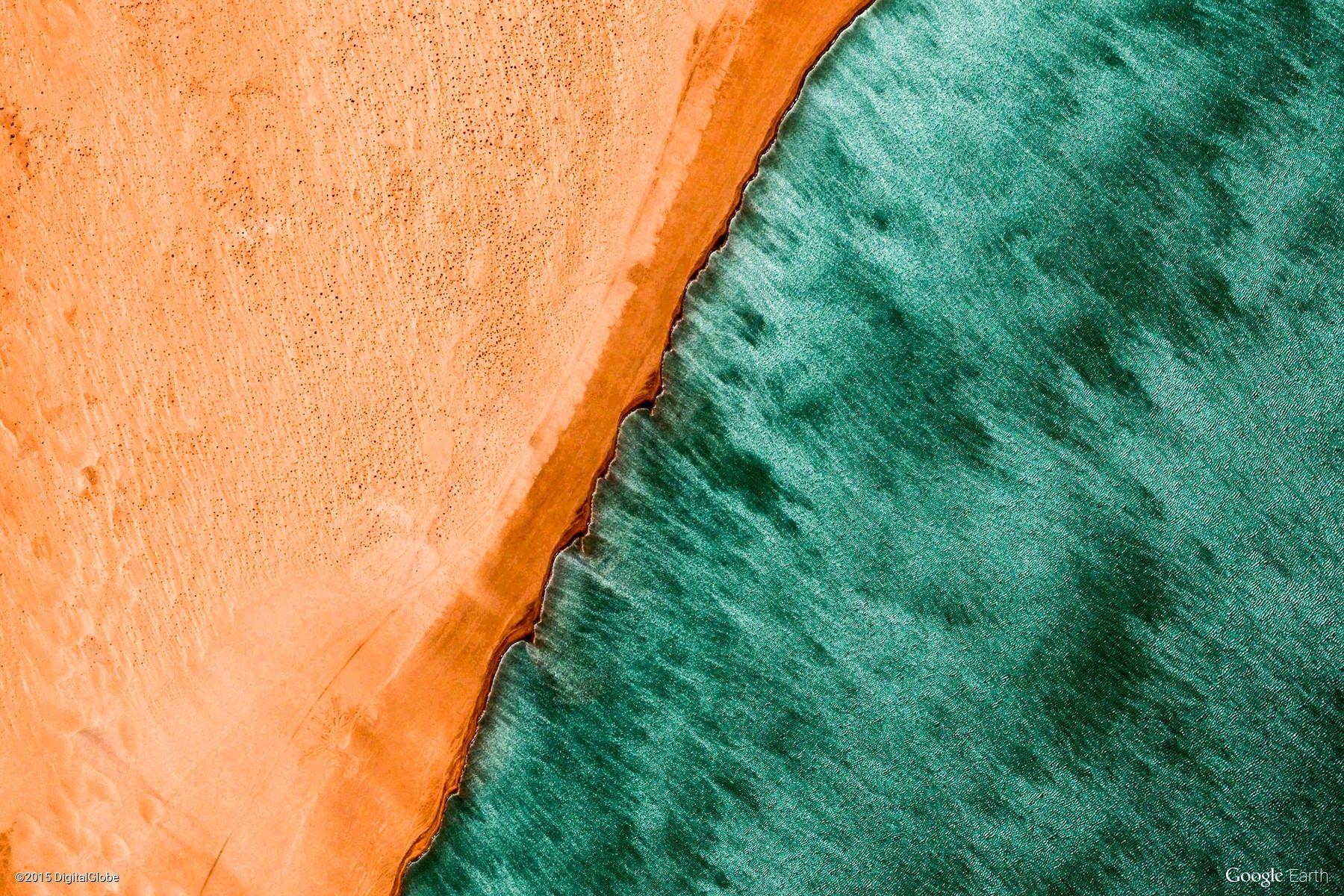 Featured image of post Google Earth Wallpapers 4K The creators have also built an extension for google chrome and their website features a leanback mode that scrolls automatically through the collection