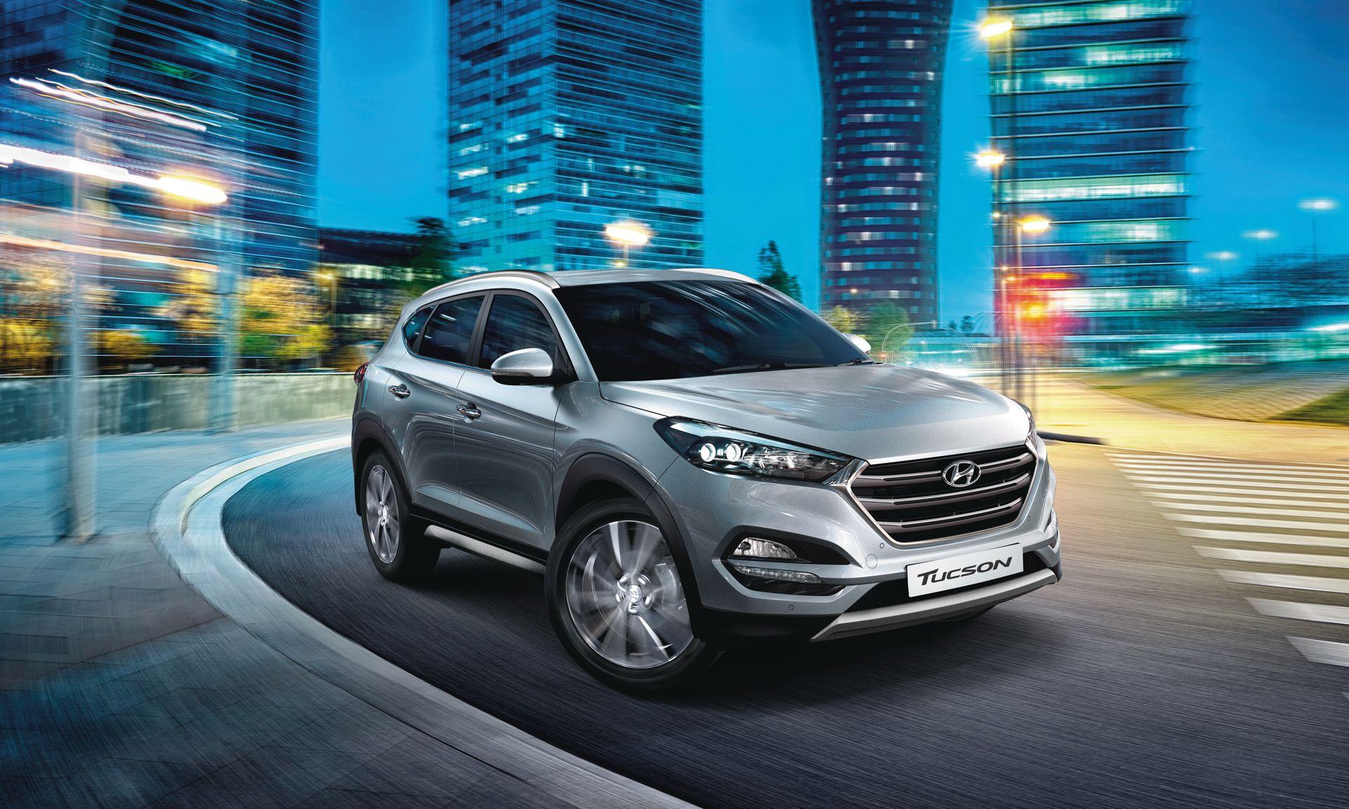 1920x1151 Hyundai Tucson in night 4k HD wallpaper Cars