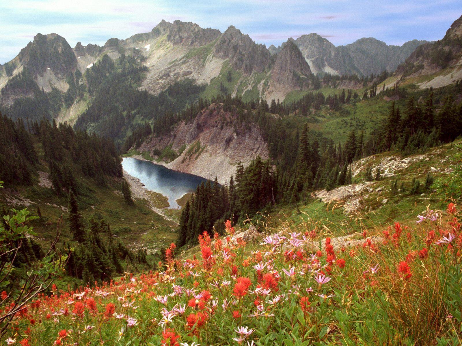 1600x1200 Download wallpaper 1600x1200 cliff lake, idaho, mountains