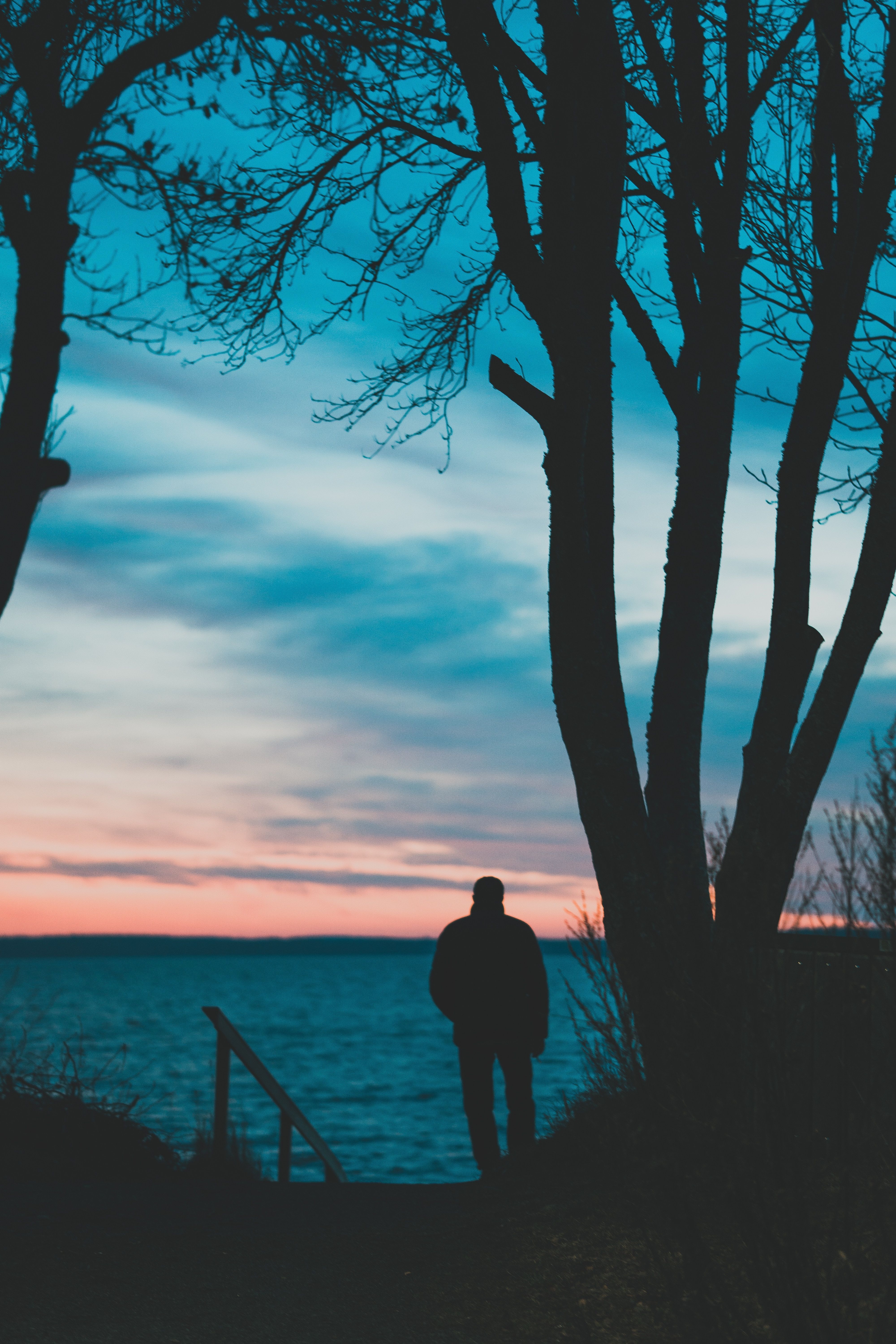 4000x6000 HD desktop wallpaper: Alone, Sadness