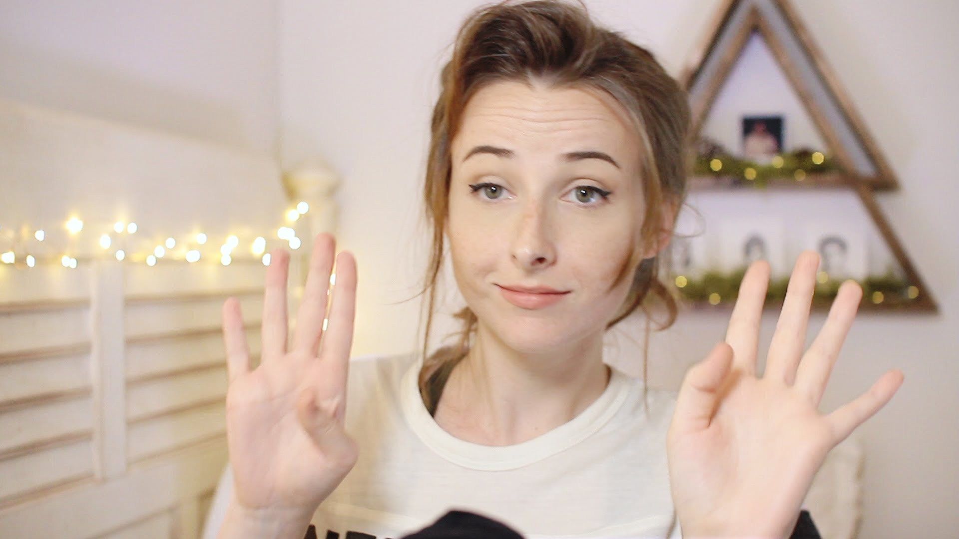 1920x1080 Tessa Violet Wallpaper