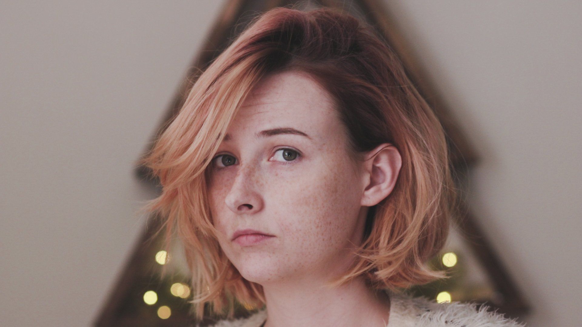1920x1080 Tessa Violet on X: On My Own acoustic