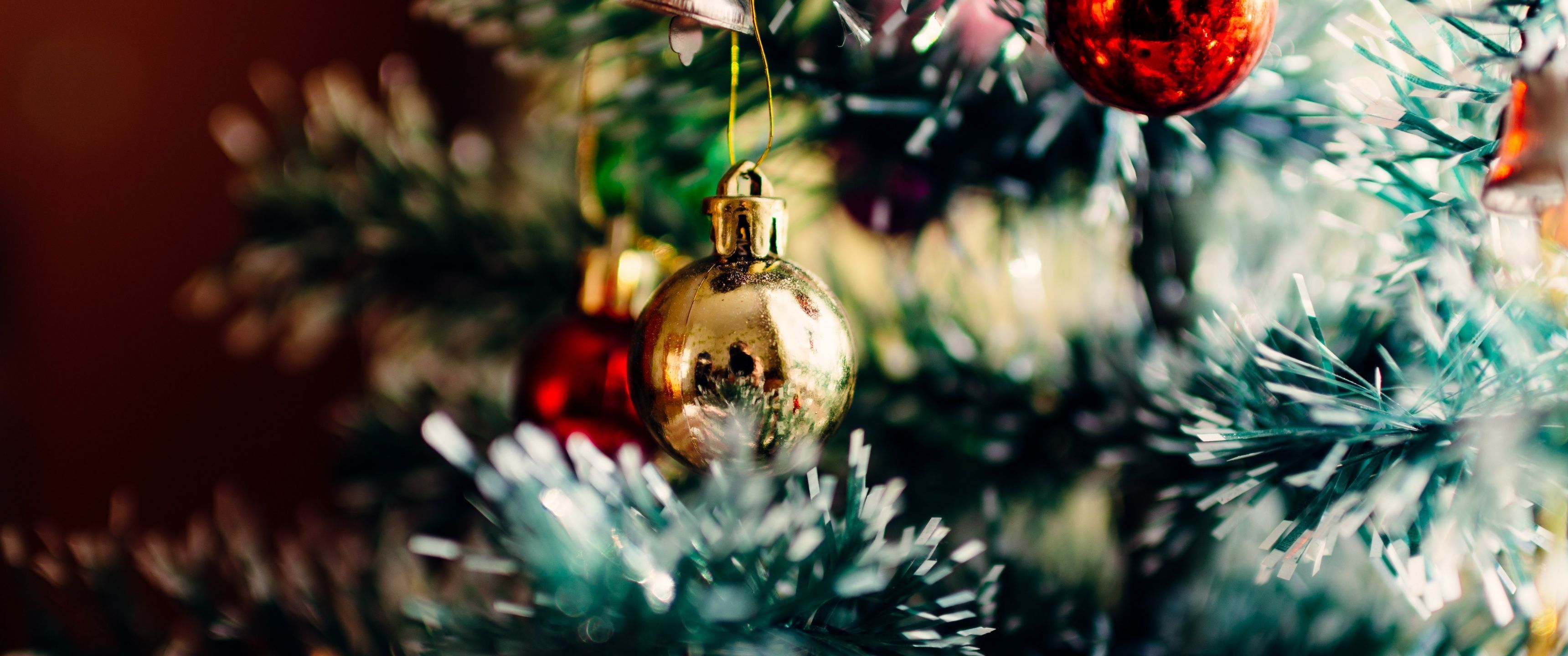 3440x1440 Christmas decoration Wallpaper 4K