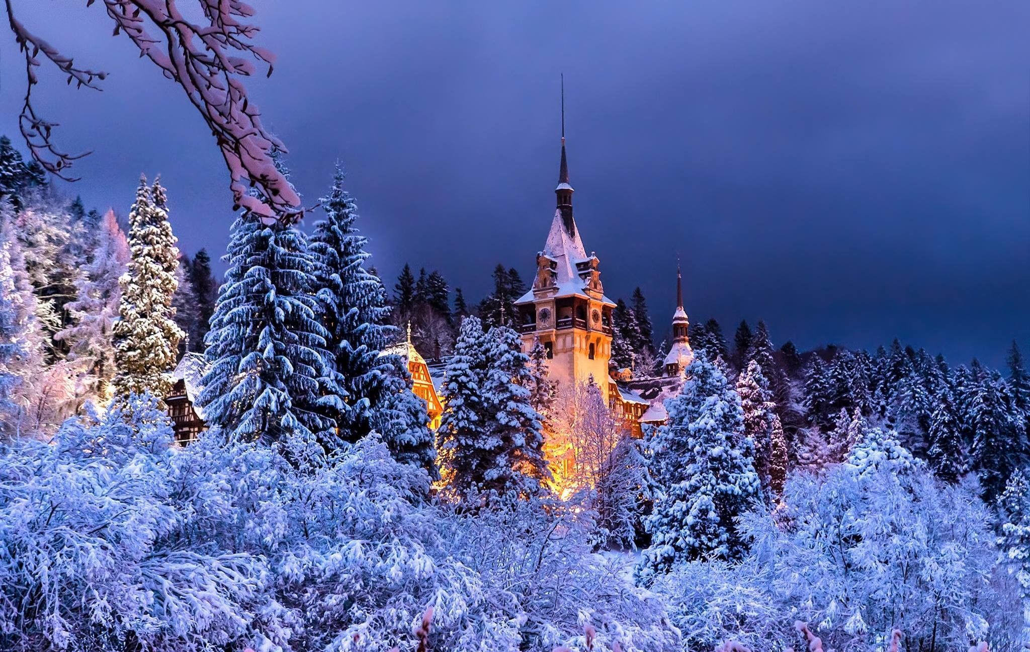 2048x1296 Most Popular Century Christmas Wallpaper