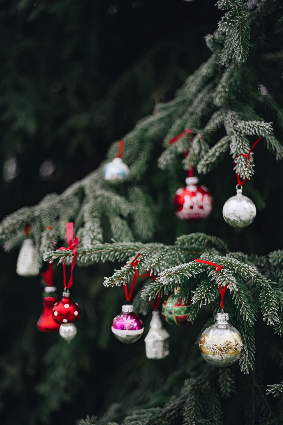 910x1365 xmas balls 1080P, 2K, 4K, 5K