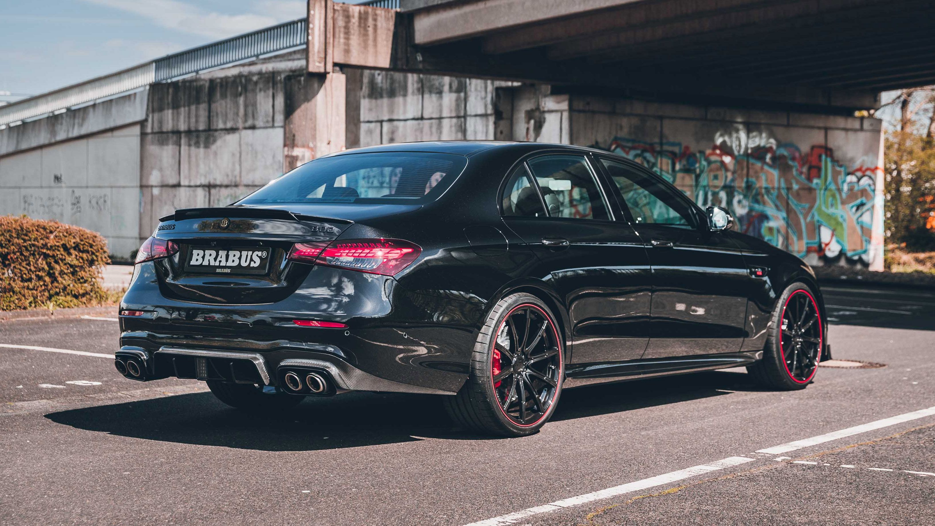 3264x1836 Brabus 800 E63 Luxury Sedan HD Wallpaper
