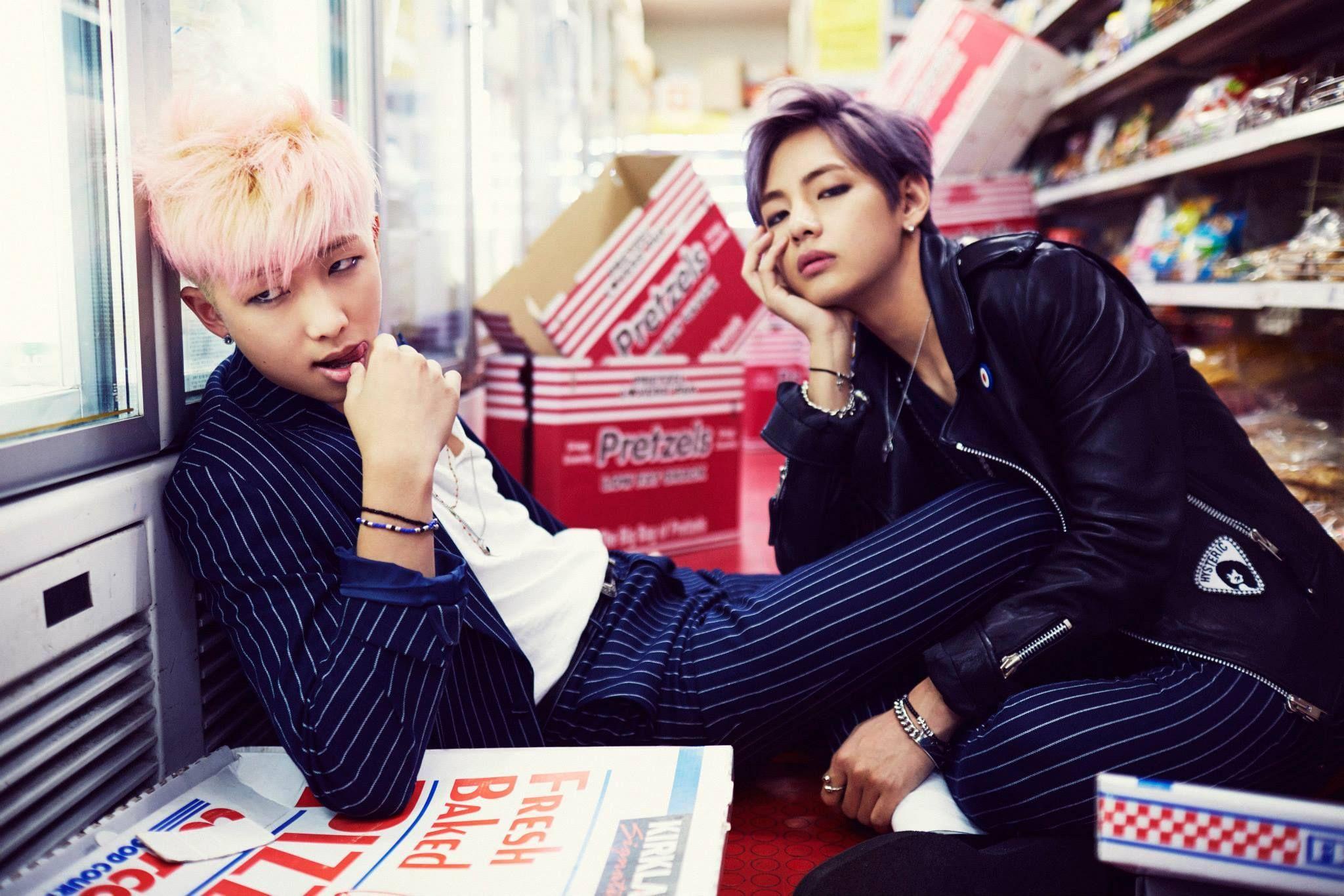 2048x1366 BANGTAN BOYS } #Taehyung #RapMon. Красивые мальчики, Фотосессия