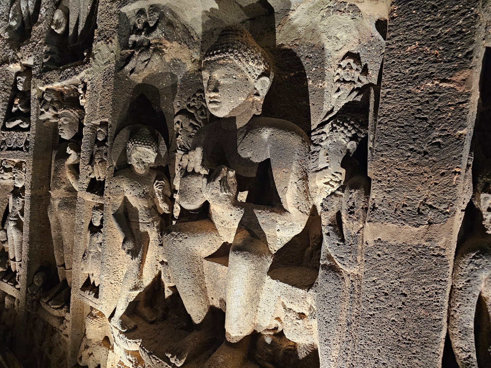 1600x1200 I visited Ajanta Caves, Aurangabad : r