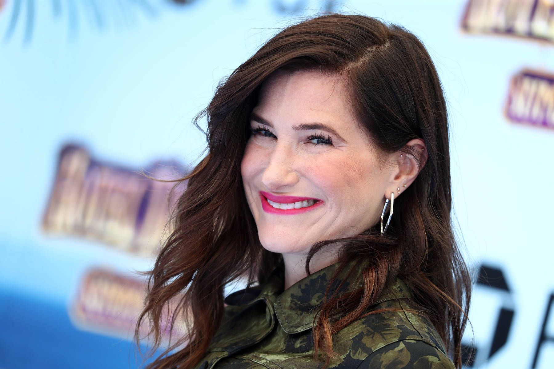 1800x1200 Kathryn Hahn Wallpaper