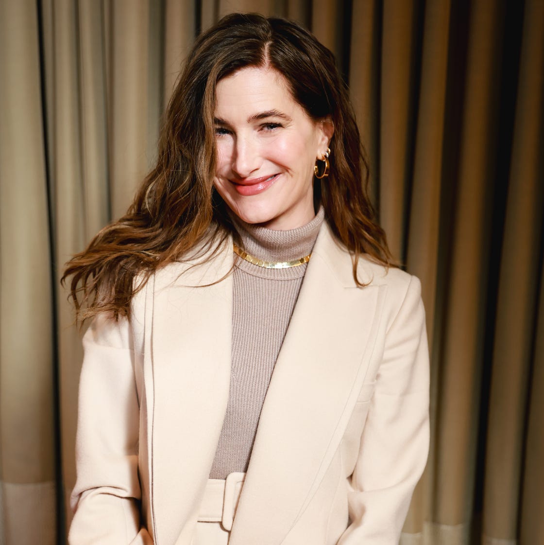 1120x1121 Kathryn Hahn career interview: Agatha