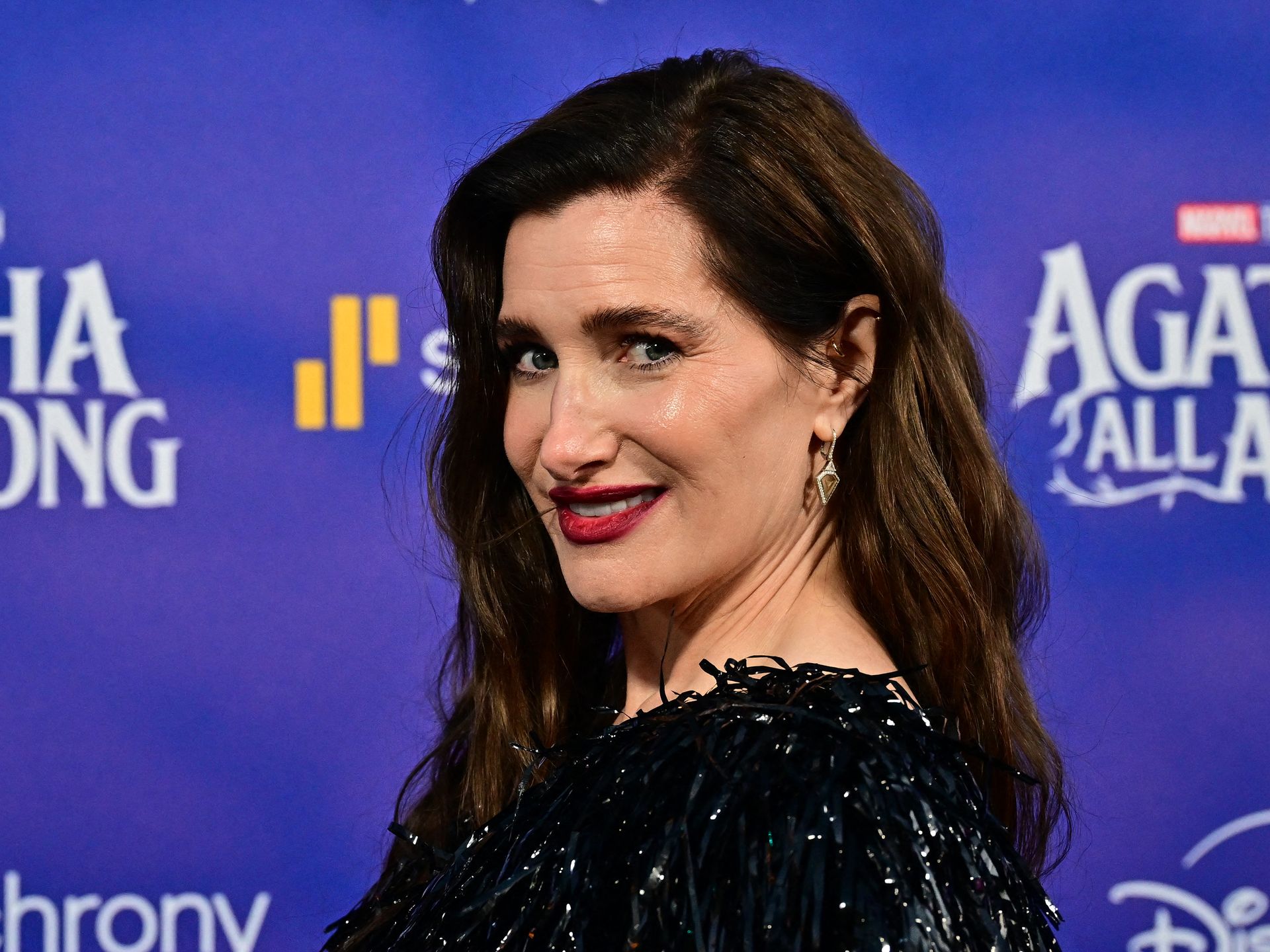 1920x1440 Marvel's Kathryn Hahn's two children