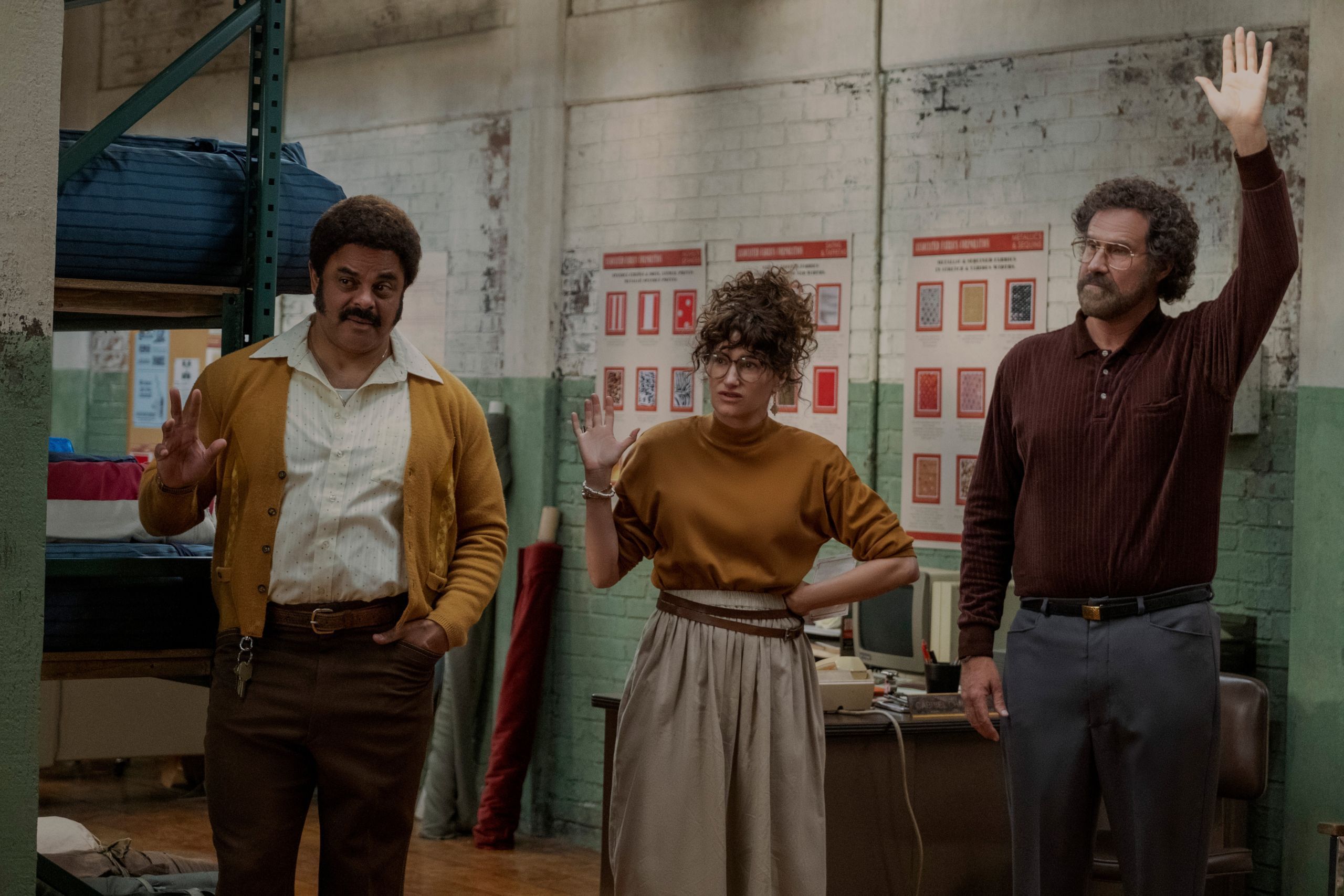 2560x1707 Download Will Ferrell Kathryn Hahn