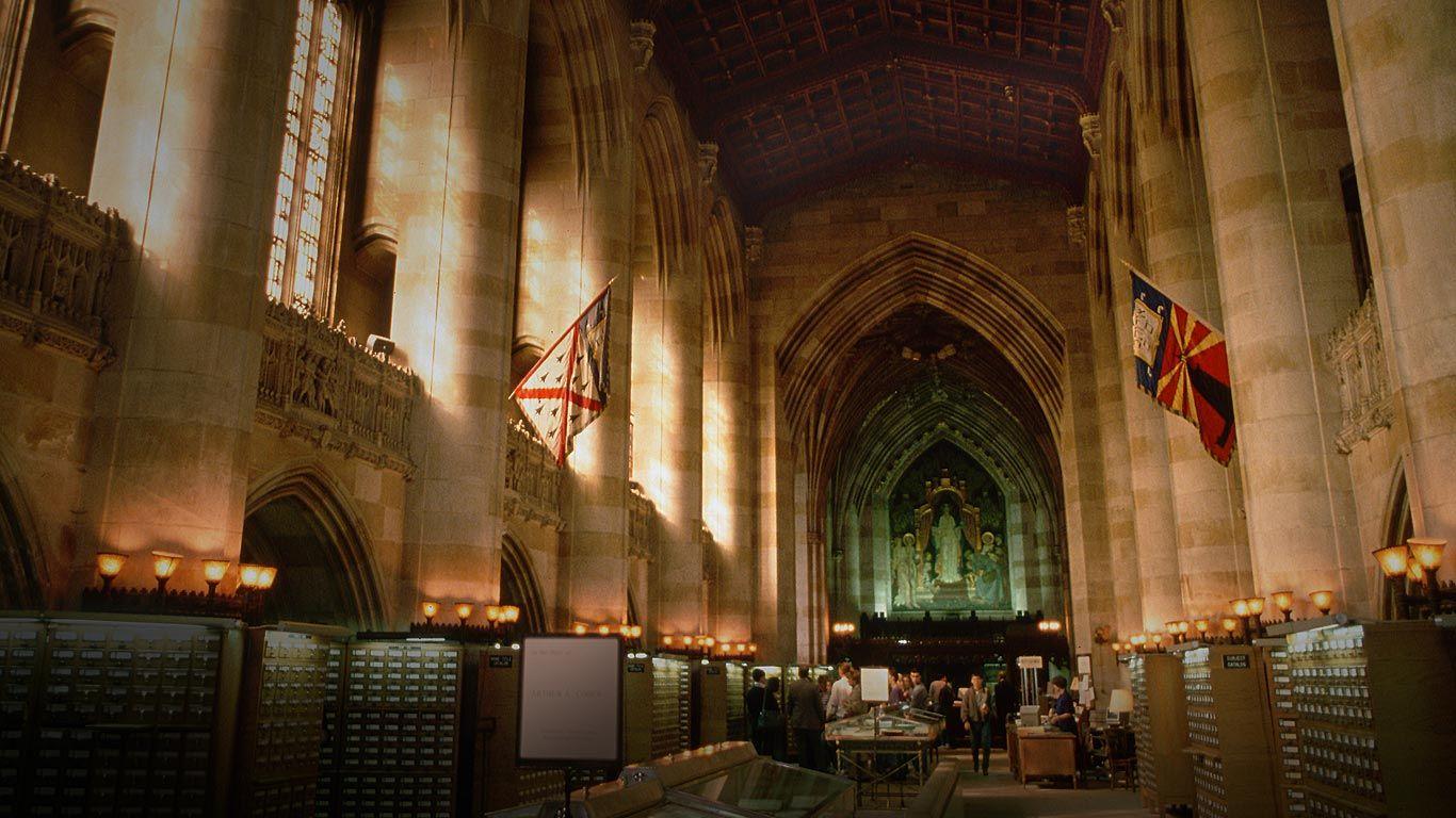 1366x768 Sterling Memorial Library of Yale University, New Haven