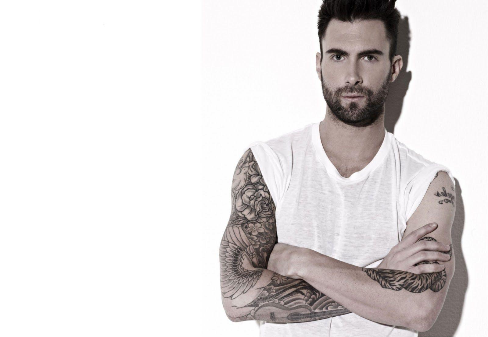 1600x1107 Adam Levine White Background Wallpaper Photo Wallpaper