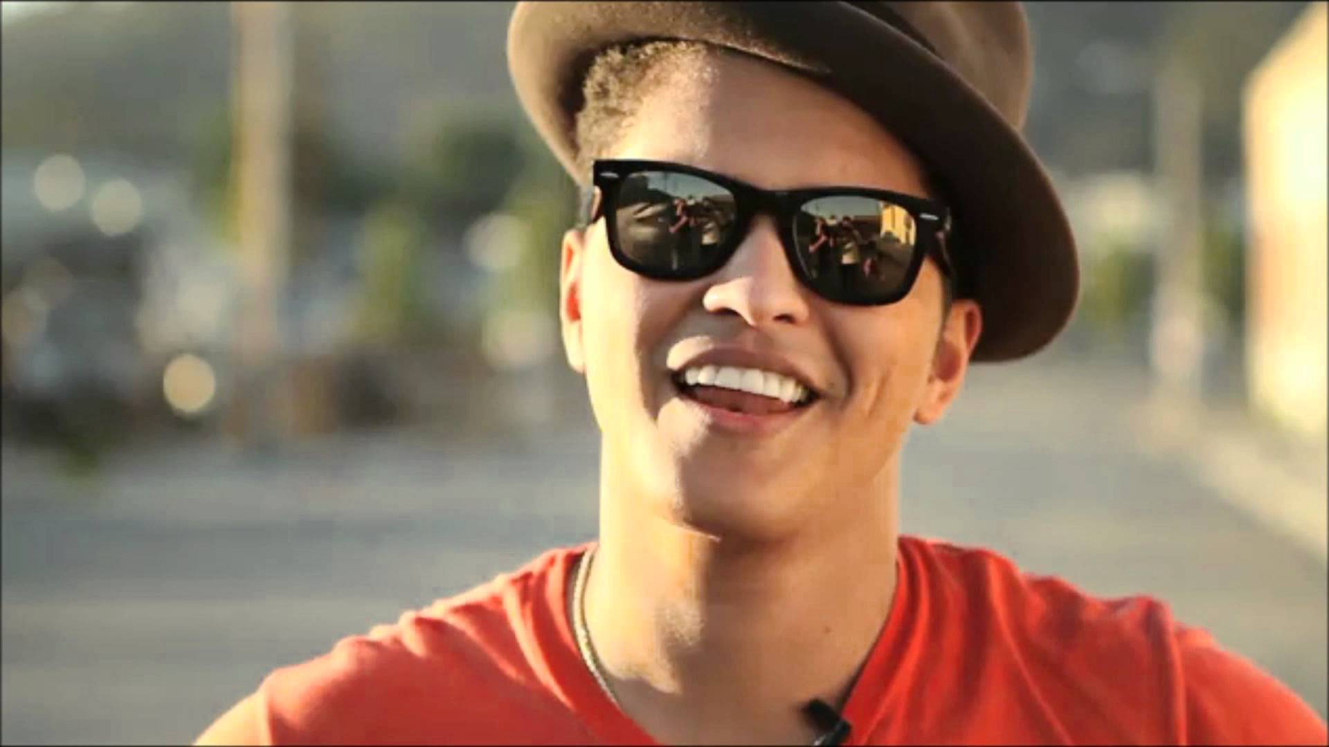 1920x1080 Ultra HD Bruno Mars Wallpaper #U3K232D