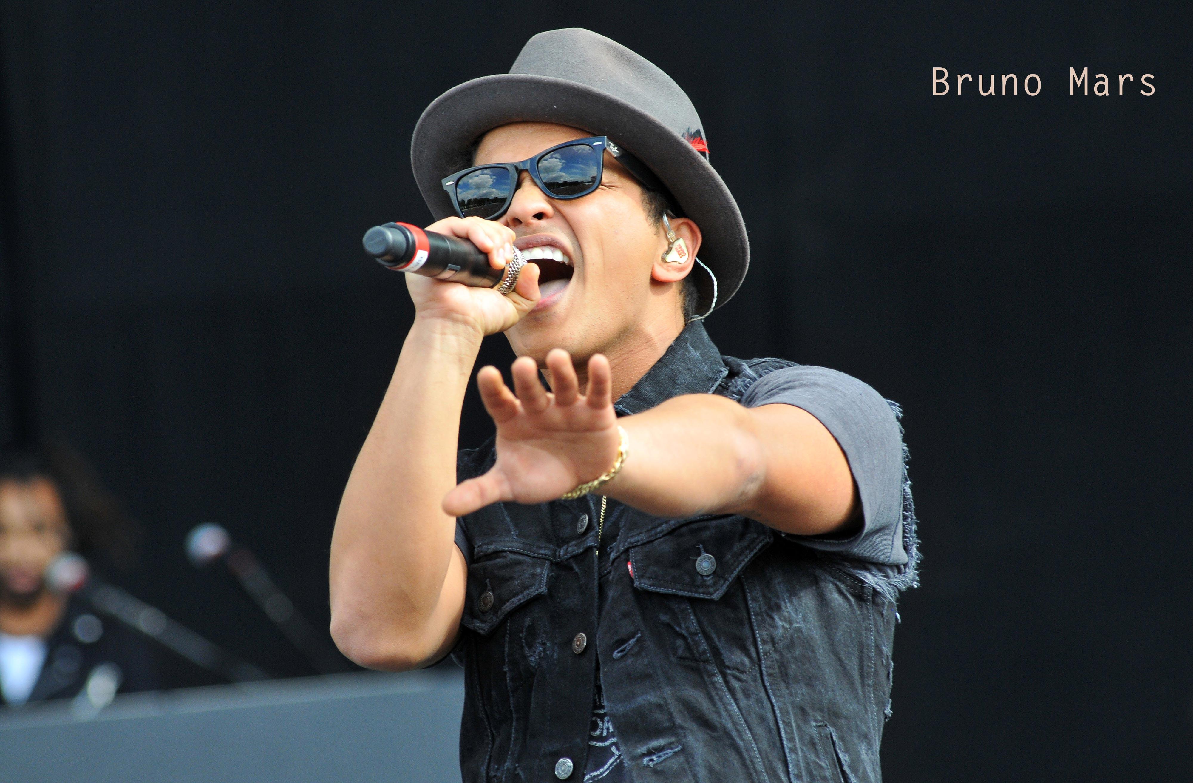 4000x2624 Bruno Mars Wallpaper
