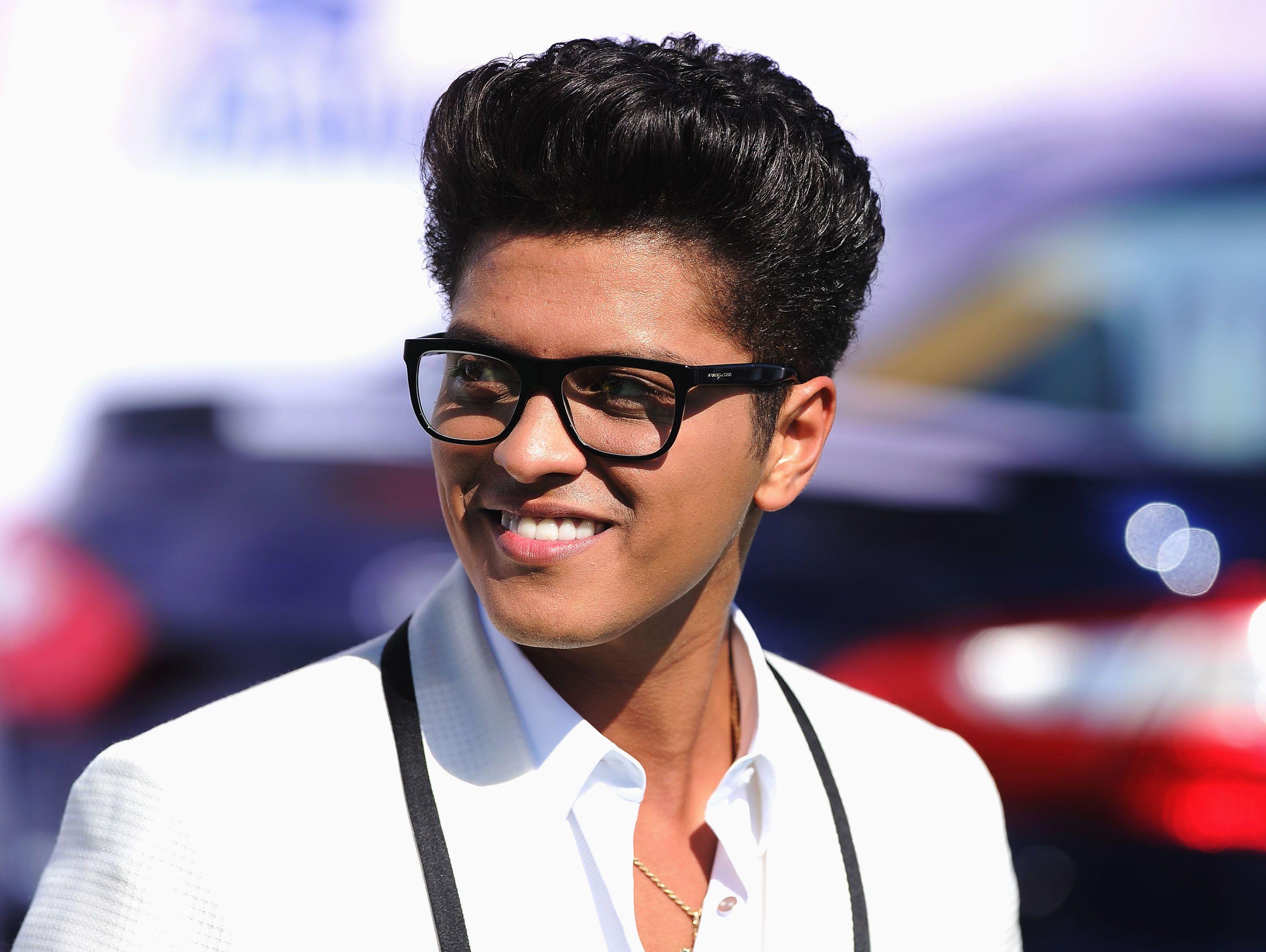3000x2255 Bruno Mars 2018 Wallpaper