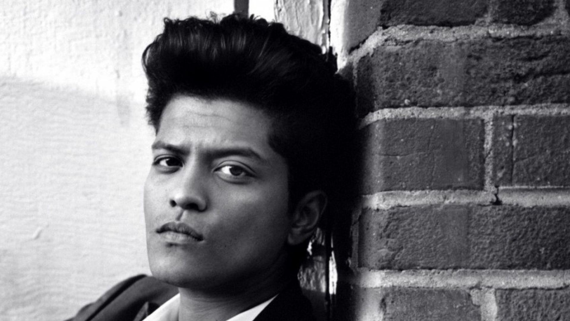 1920x1080 Bruno Mars Wallpaper HD Free Download