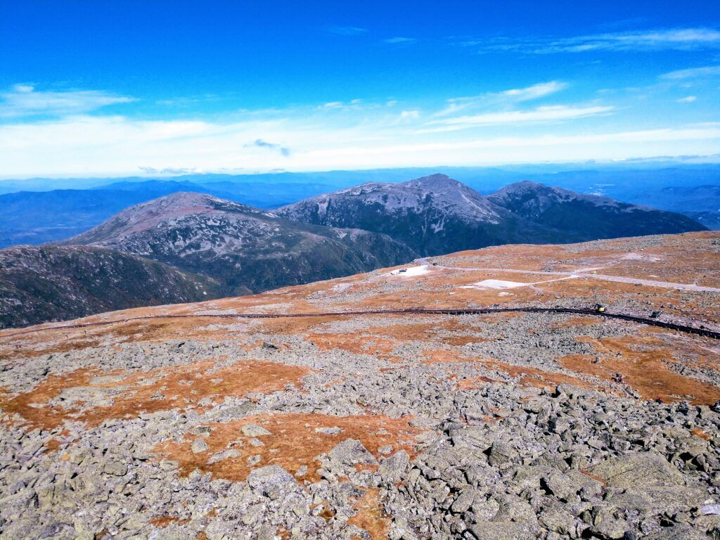 1024x768 Hikes Up Mt Washington With Views To