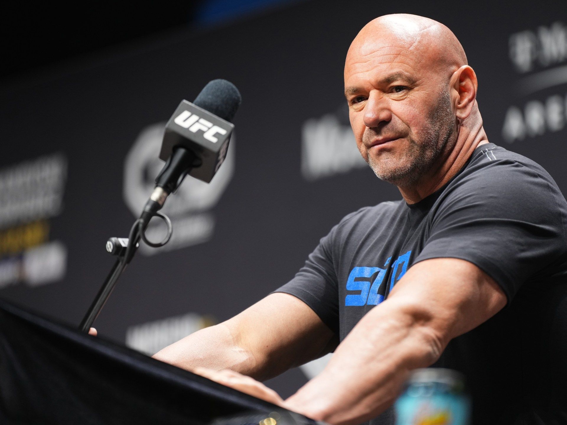 1920x1440 Dana White makes announcement on his