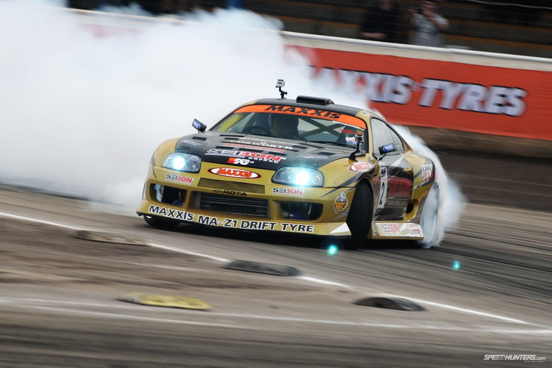 supra drift stunt