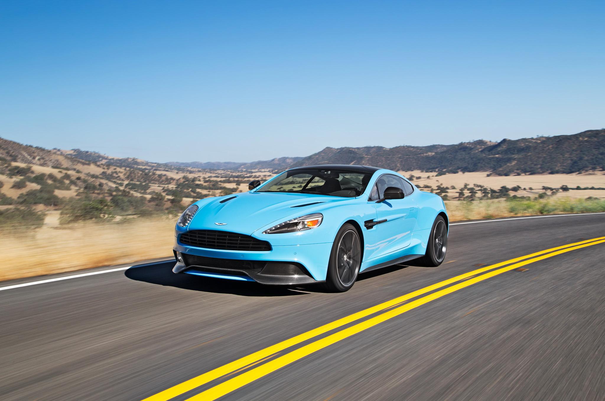 2048x1360 Aston Martin Vanquish Wallpaper