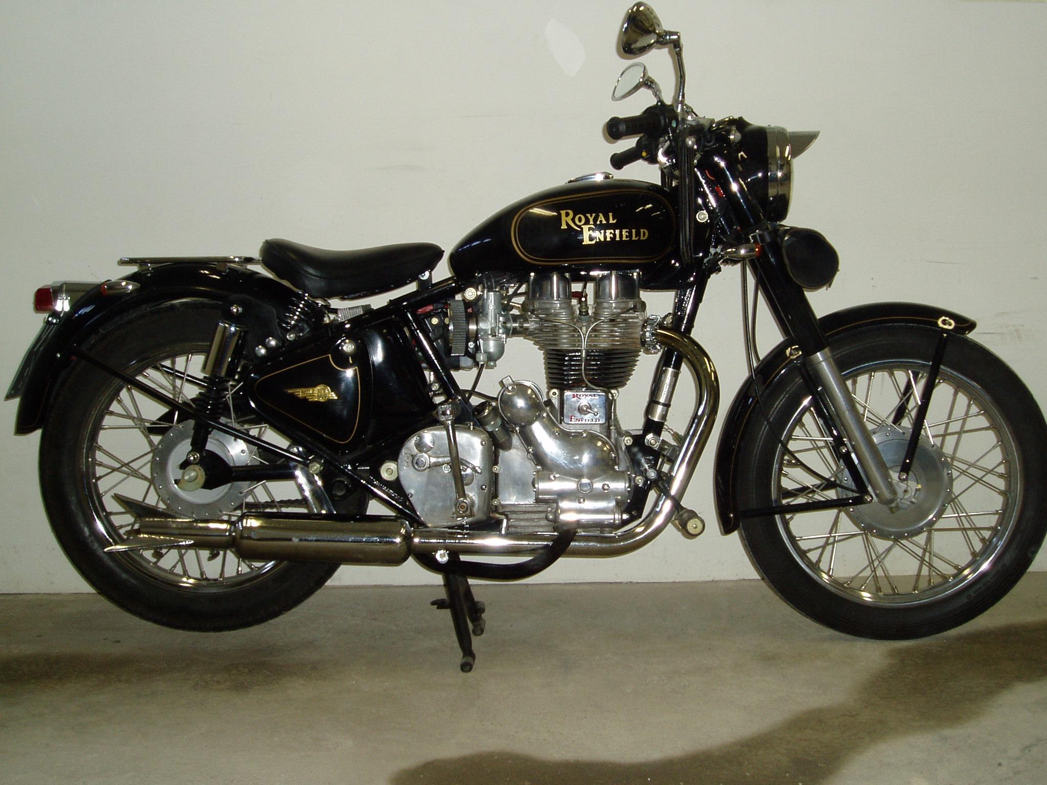 2048x1536 Bullet Bike HD Wallpaper Group , HD Wallpaper
