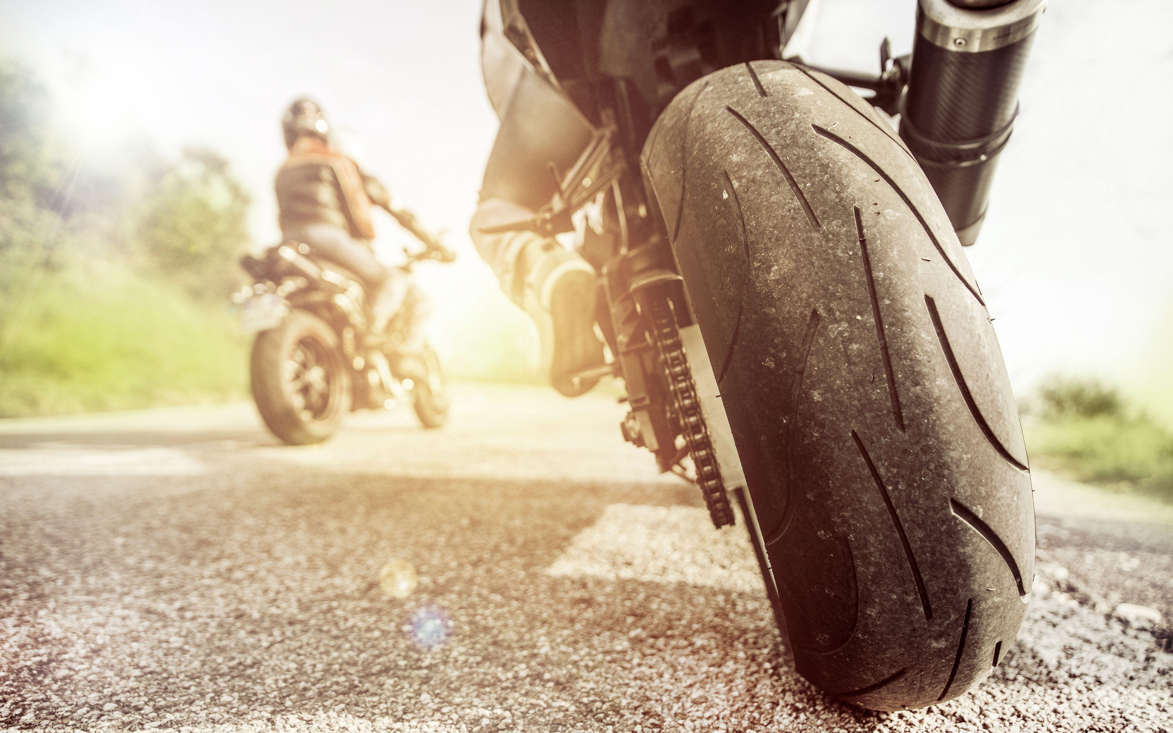 4000x2500 Street Bike Racing 4K Wallpaper
