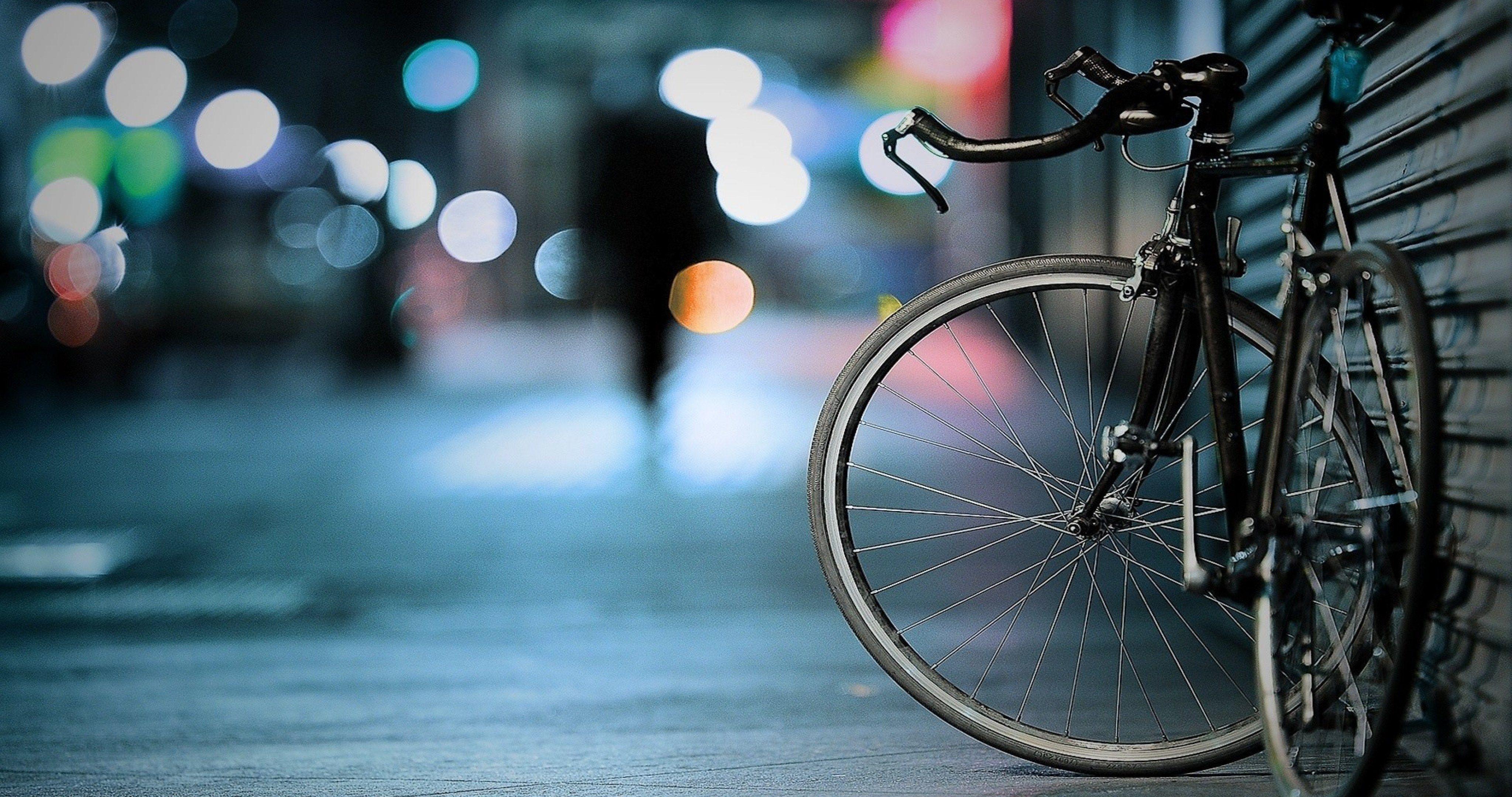 4096x2160 street bike 4k ultra HD wallpaper. HD wallpaper for laptop, Bicycle wallpaper, Bicycle photography