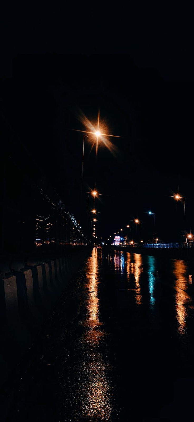 736x1596 Rain, destination unknown, low light