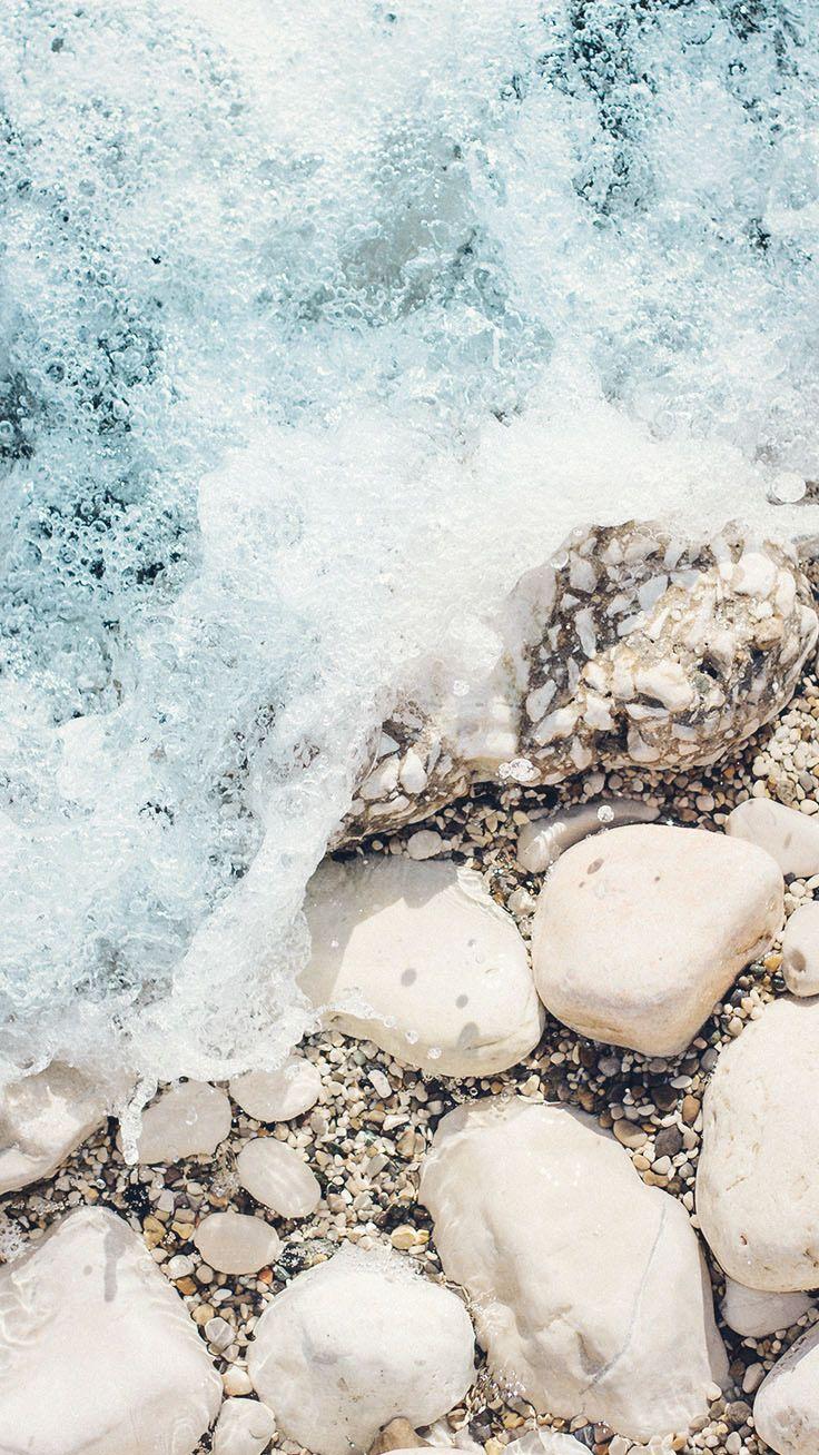 736x1308 Wallpaper To Style Your New Gold iPhone Xs. Preppy