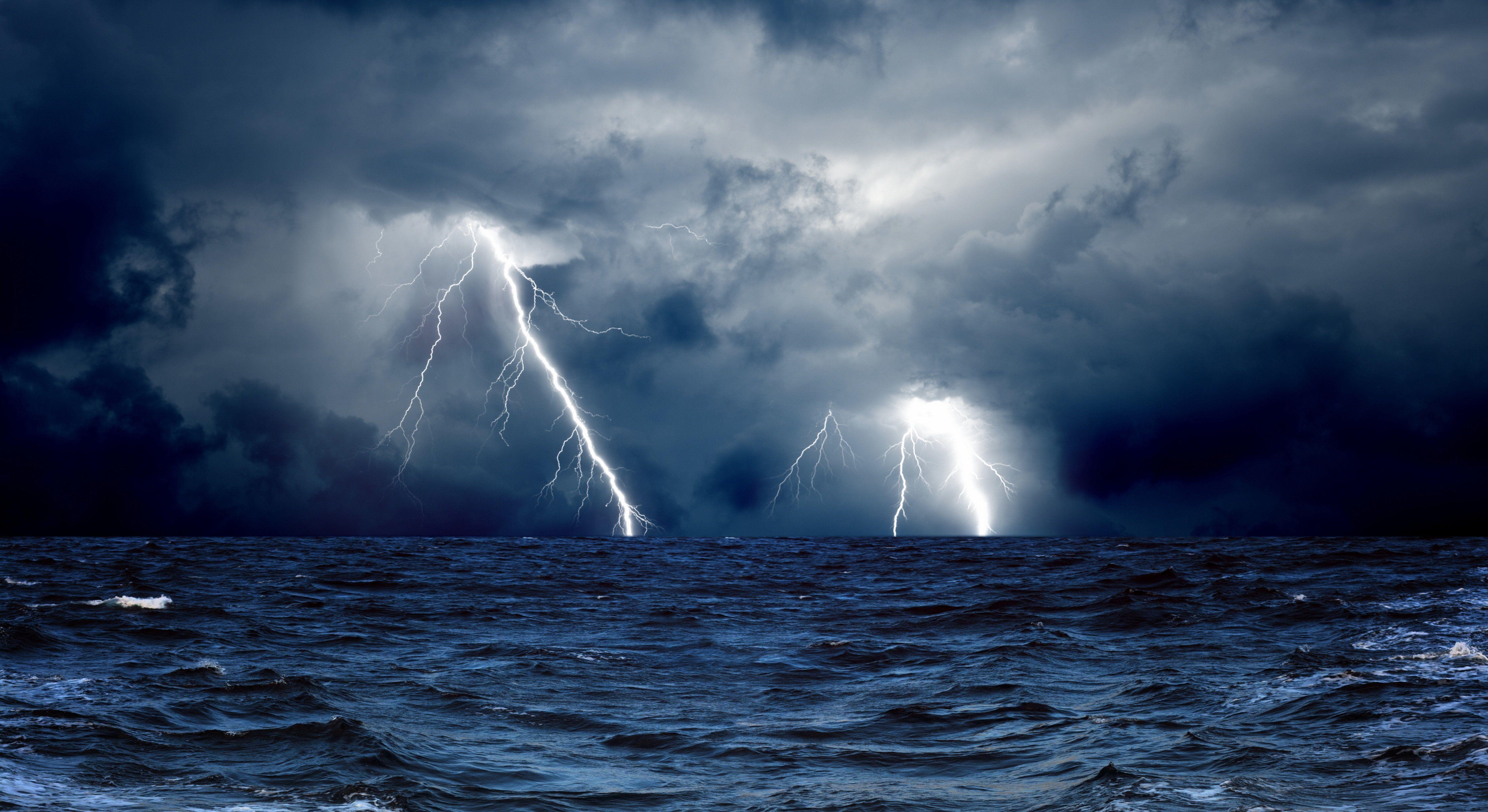 thunderstorm ocean wallpaper