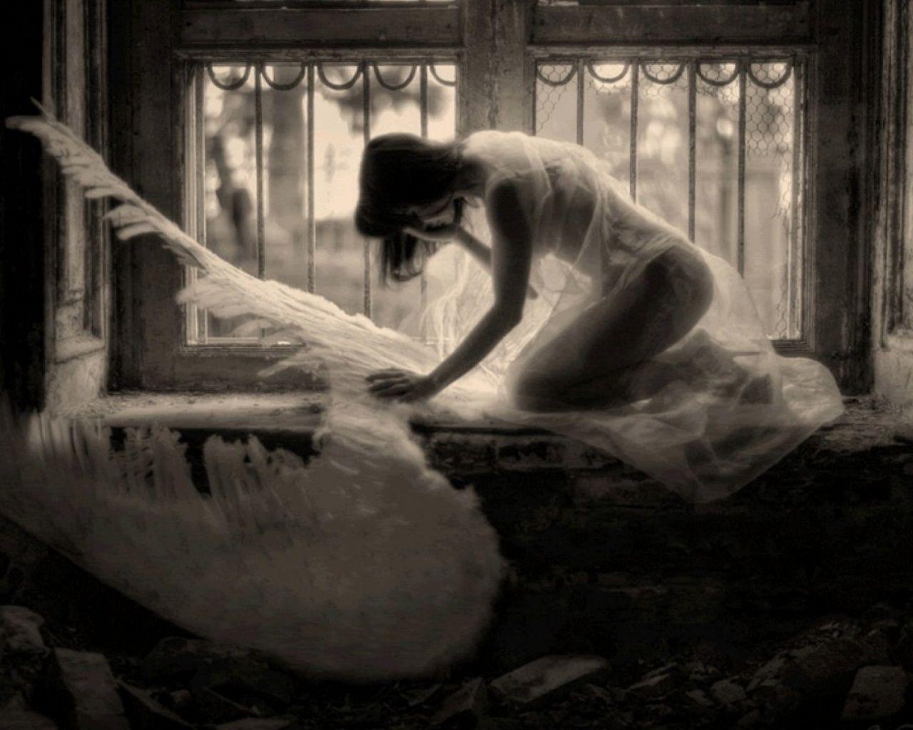 1280x1024 Broken Angel desktop PC and Mac wallpaper