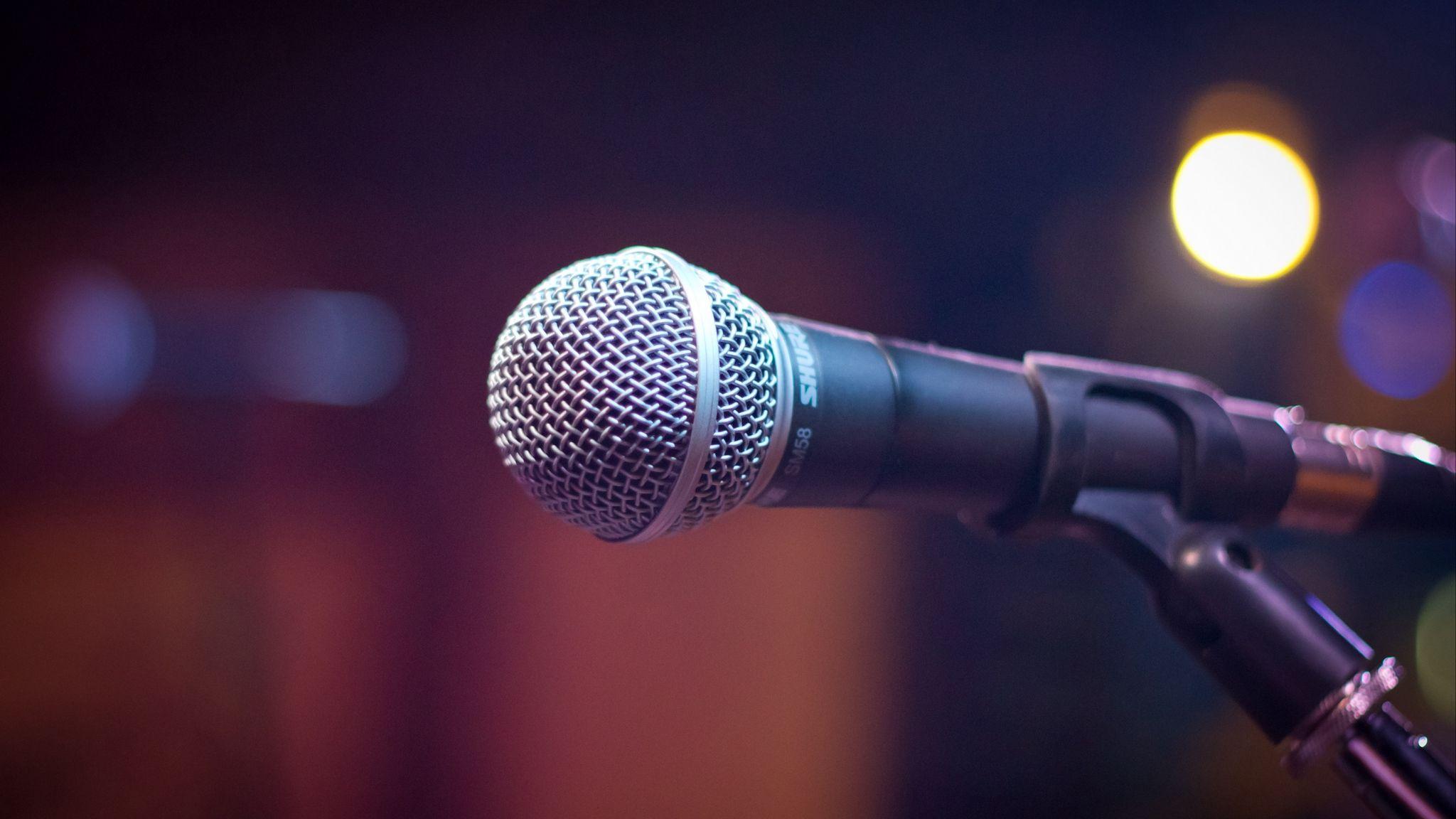 2048x1152 Download wallpaper 2048x1152 microphone, sound, music