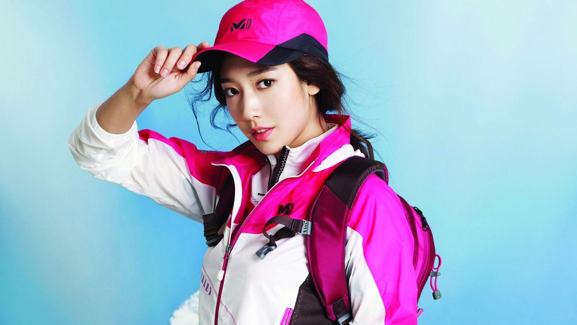 1920x1080 South Korean actress Park Shin Hye HD Wallpaper